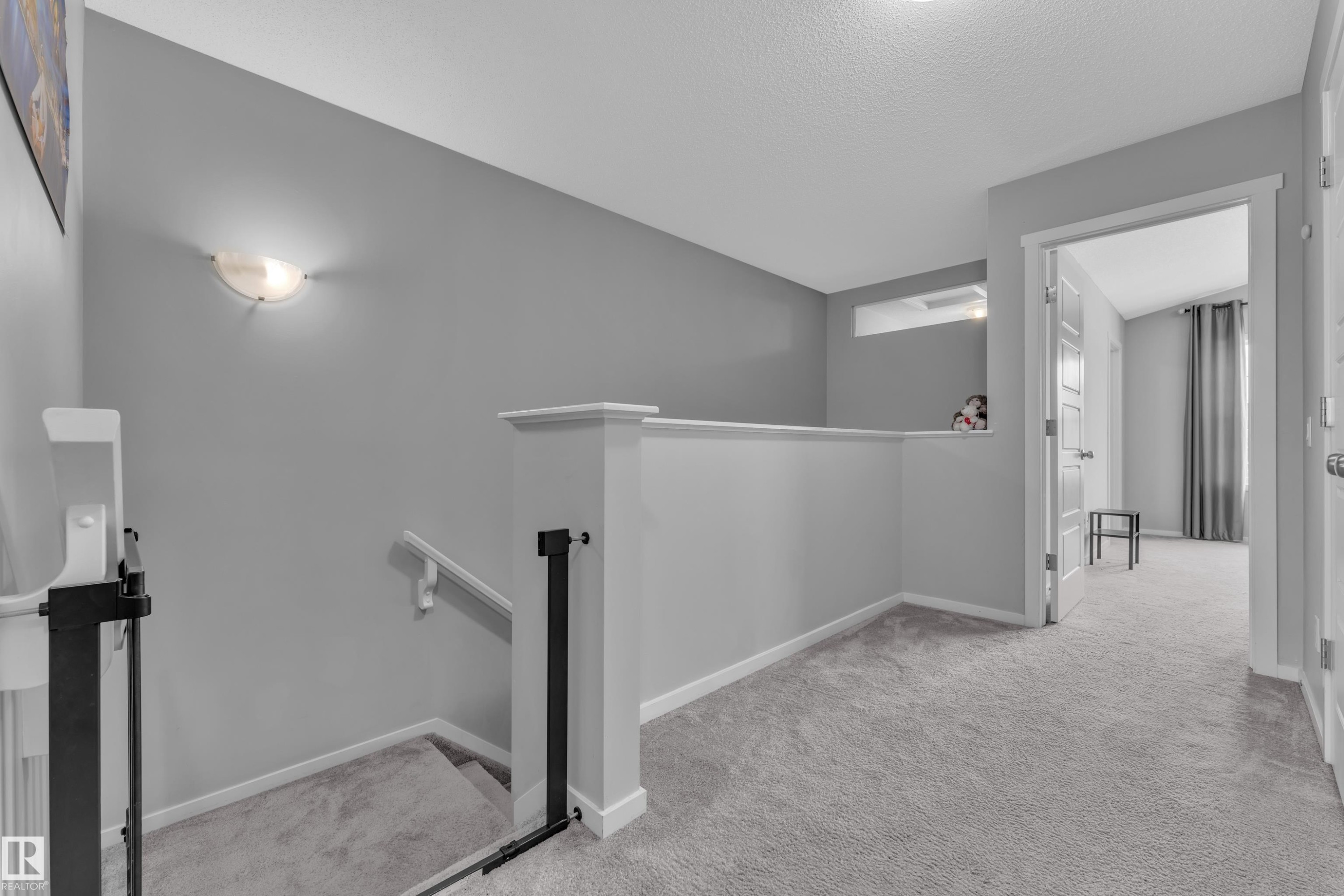 2611 Price Common, Edmonton, AB - Indoor Photo Showing Bathroom