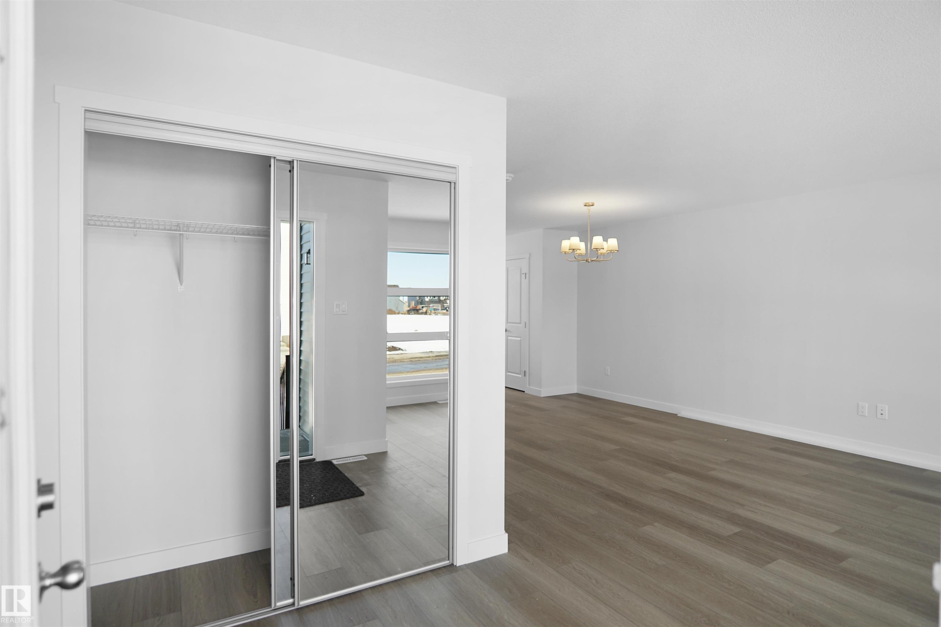 7351 181 Avenue, Edmonton, AB - Indoor Photo Showing Other Room