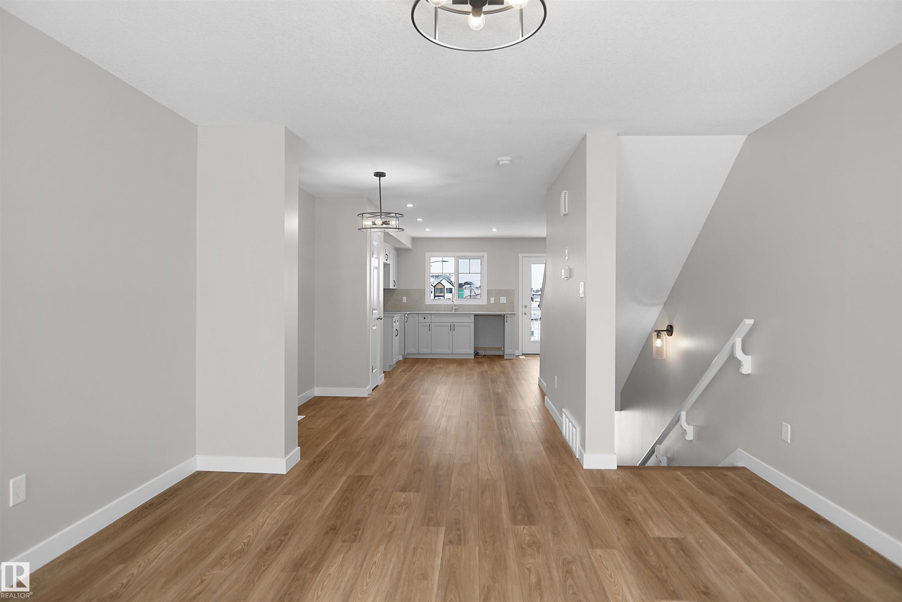 5135 River'S Edge Way Nw, Edmonton, AB - Indoor Photo Showing Other Room