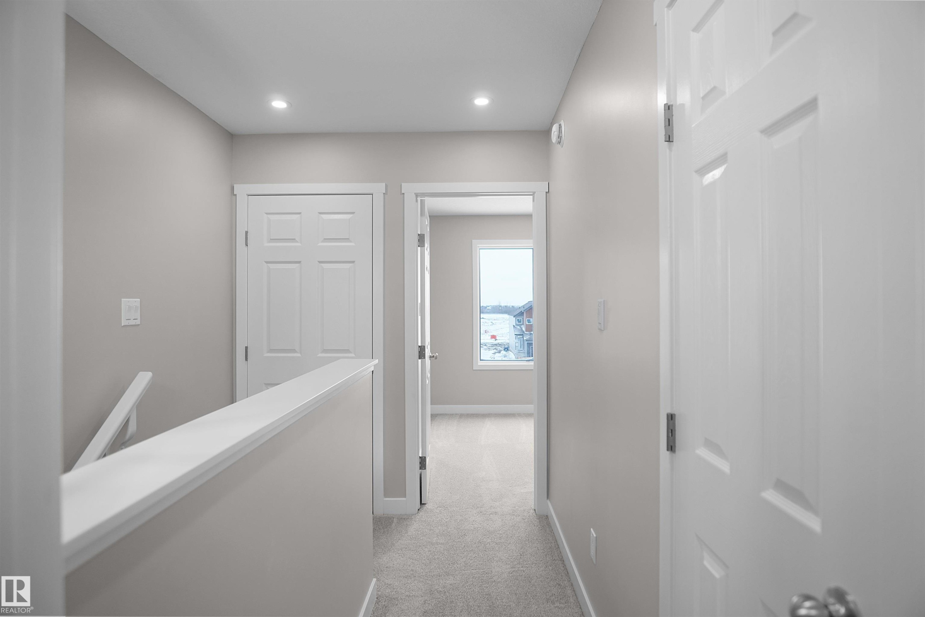 5135 River'S Edge Way Nw, Edmonton, AB - Indoor Photo Showing Other Room