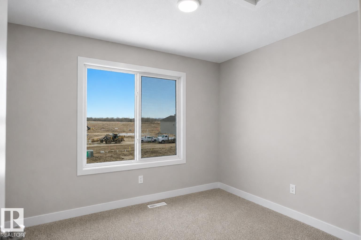 5135 River'S Edge Way Nw, Edmonton, AB - Indoor Photo Showing Other Room