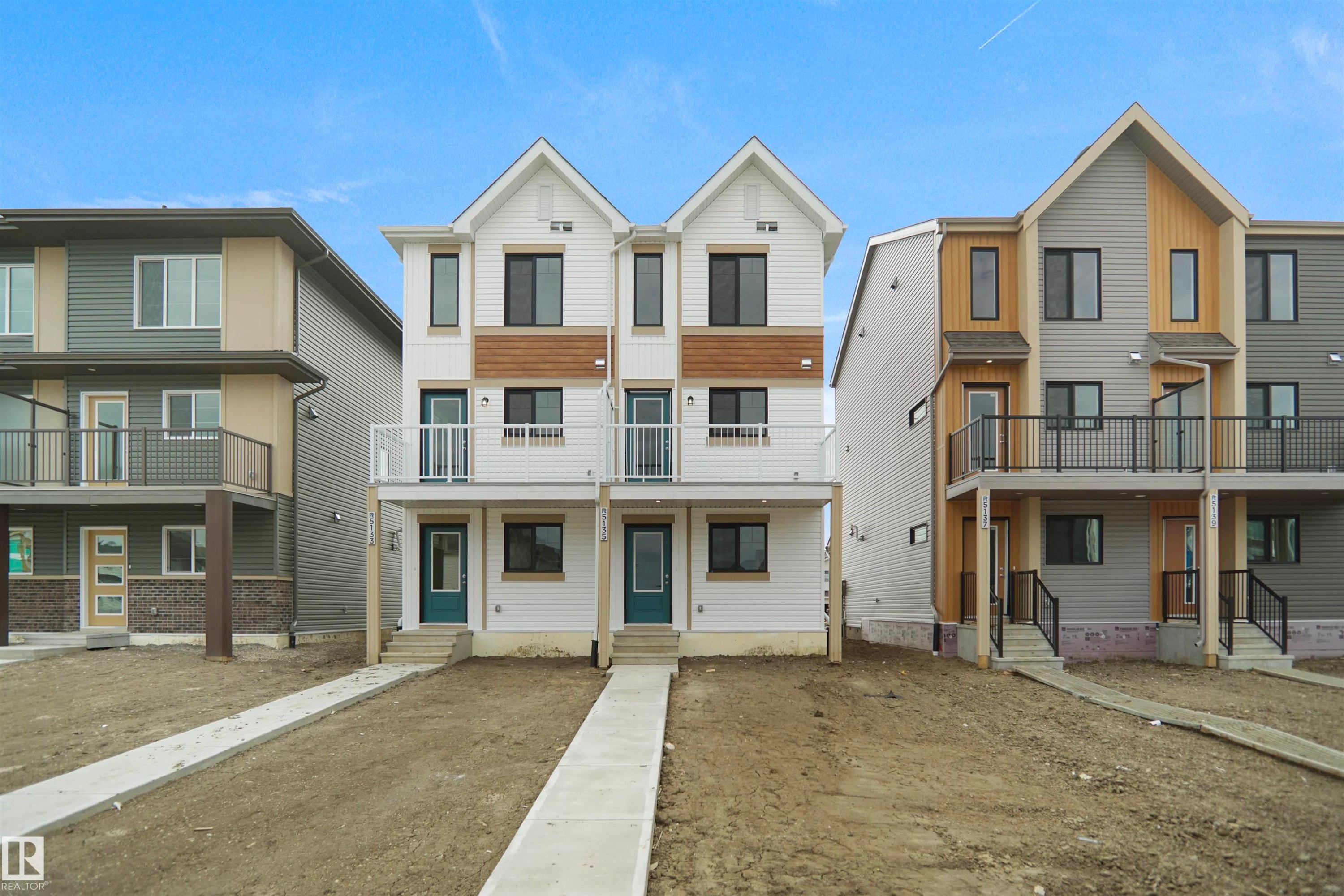 5135 River'S Edge Way Nw, Edmonton, AB - Outdoor With Facade