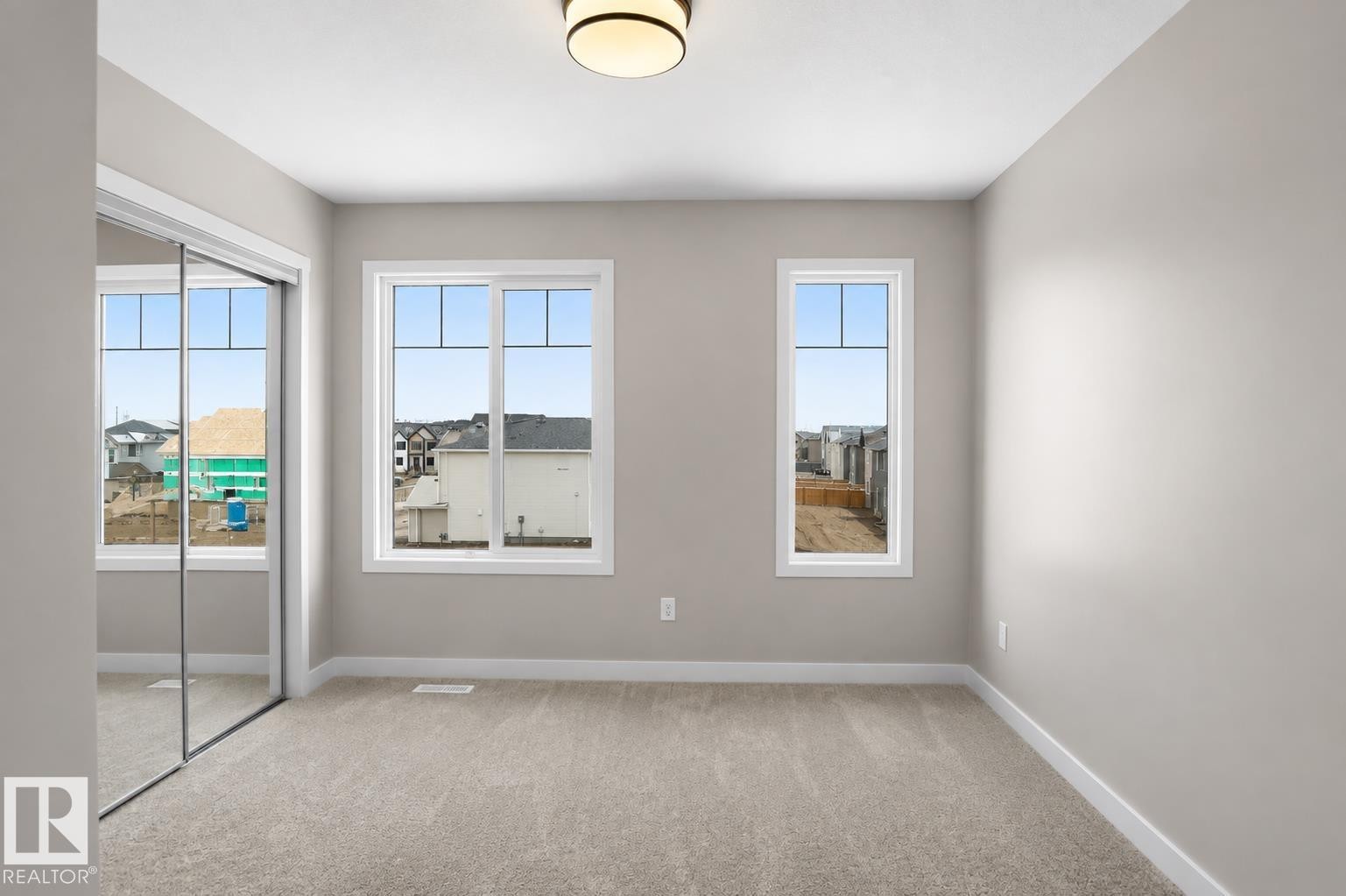 5135 River'S Edge Way Nw, Edmonton, AB - Indoor Photo Showing Other Room