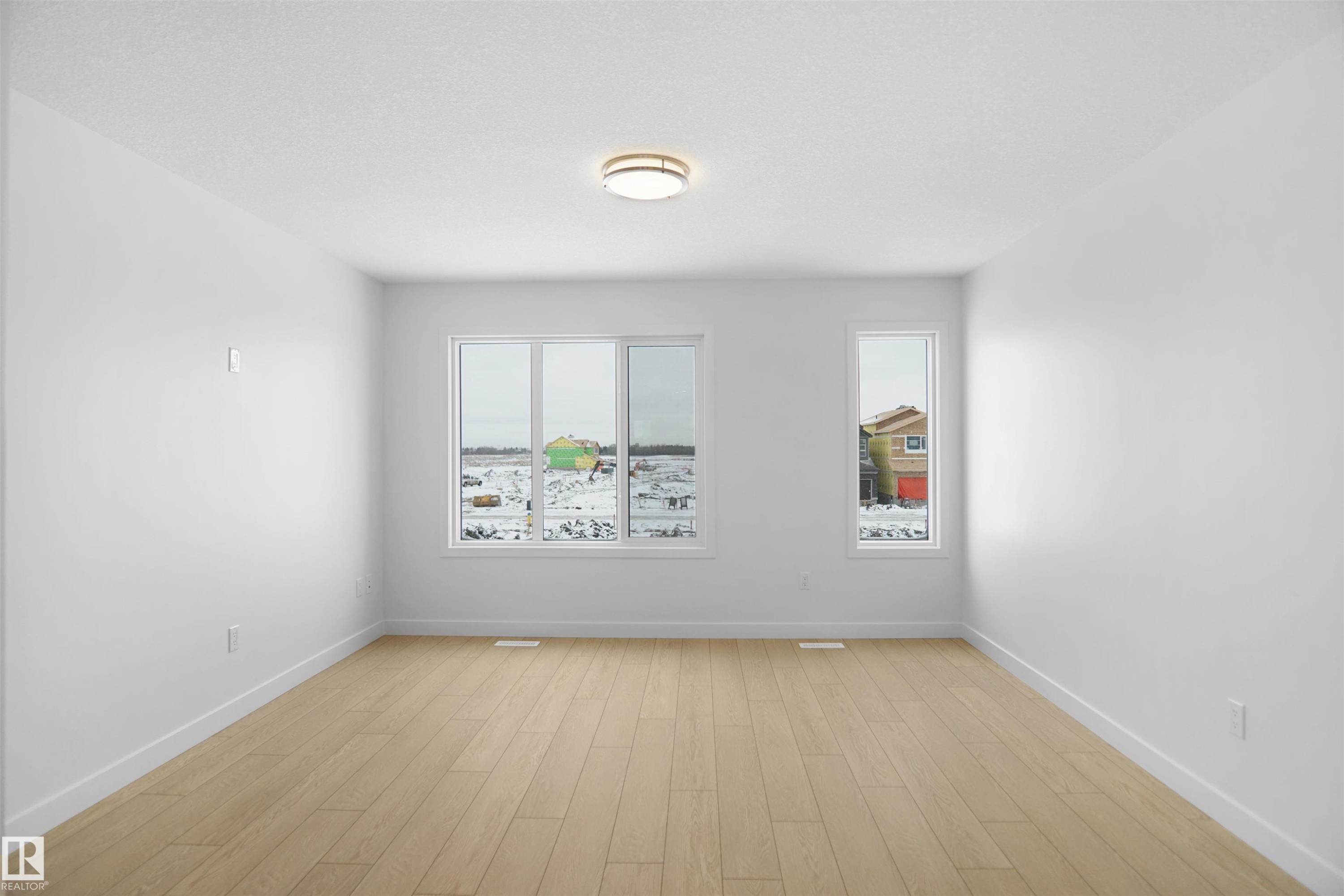 5133 River'S Edge Way, Edmonton, AB - Indoor Photo Showing Other Room