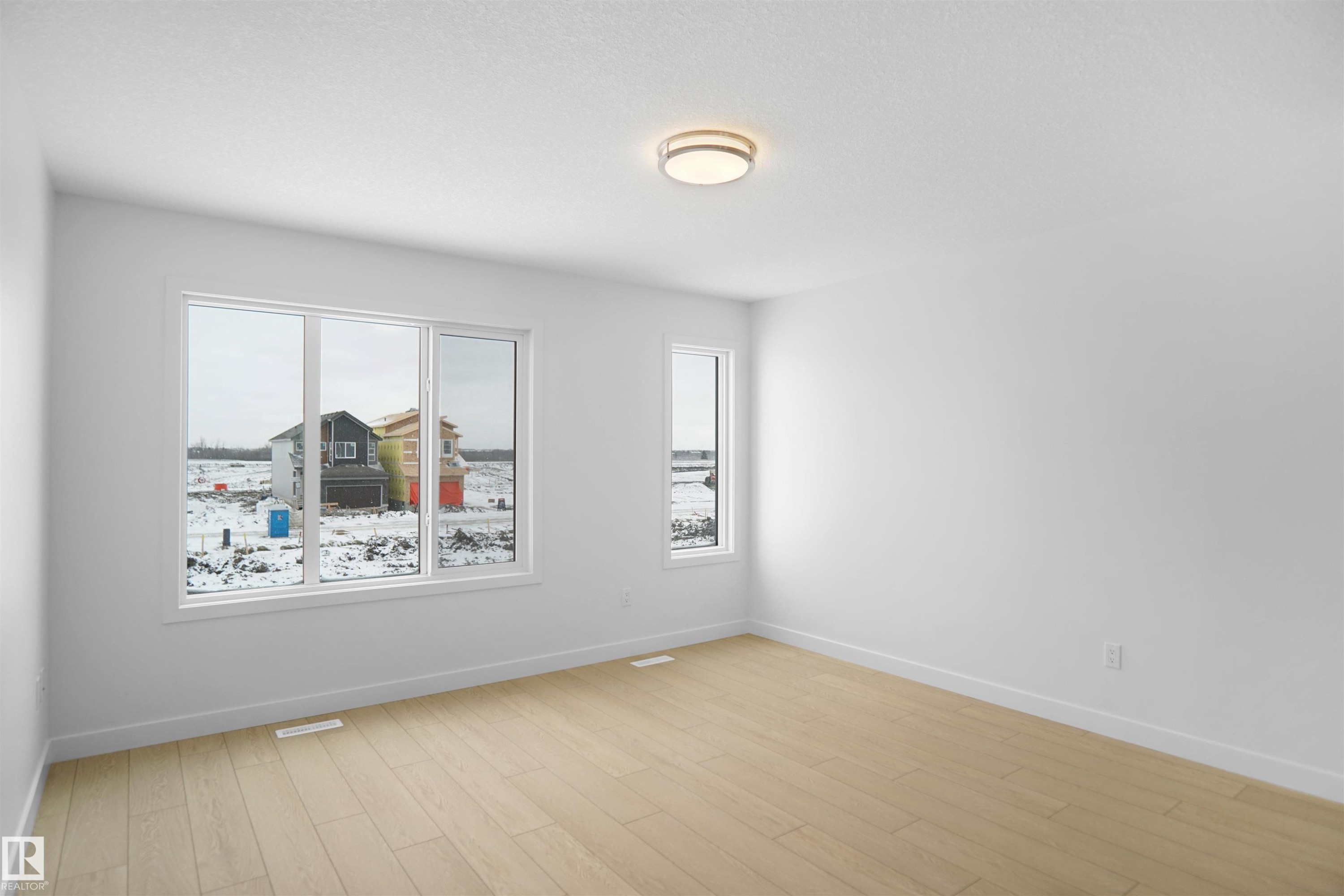 5133 River'S Edge Way, Edmonton, AB - Indoor Photo Showing Other Room