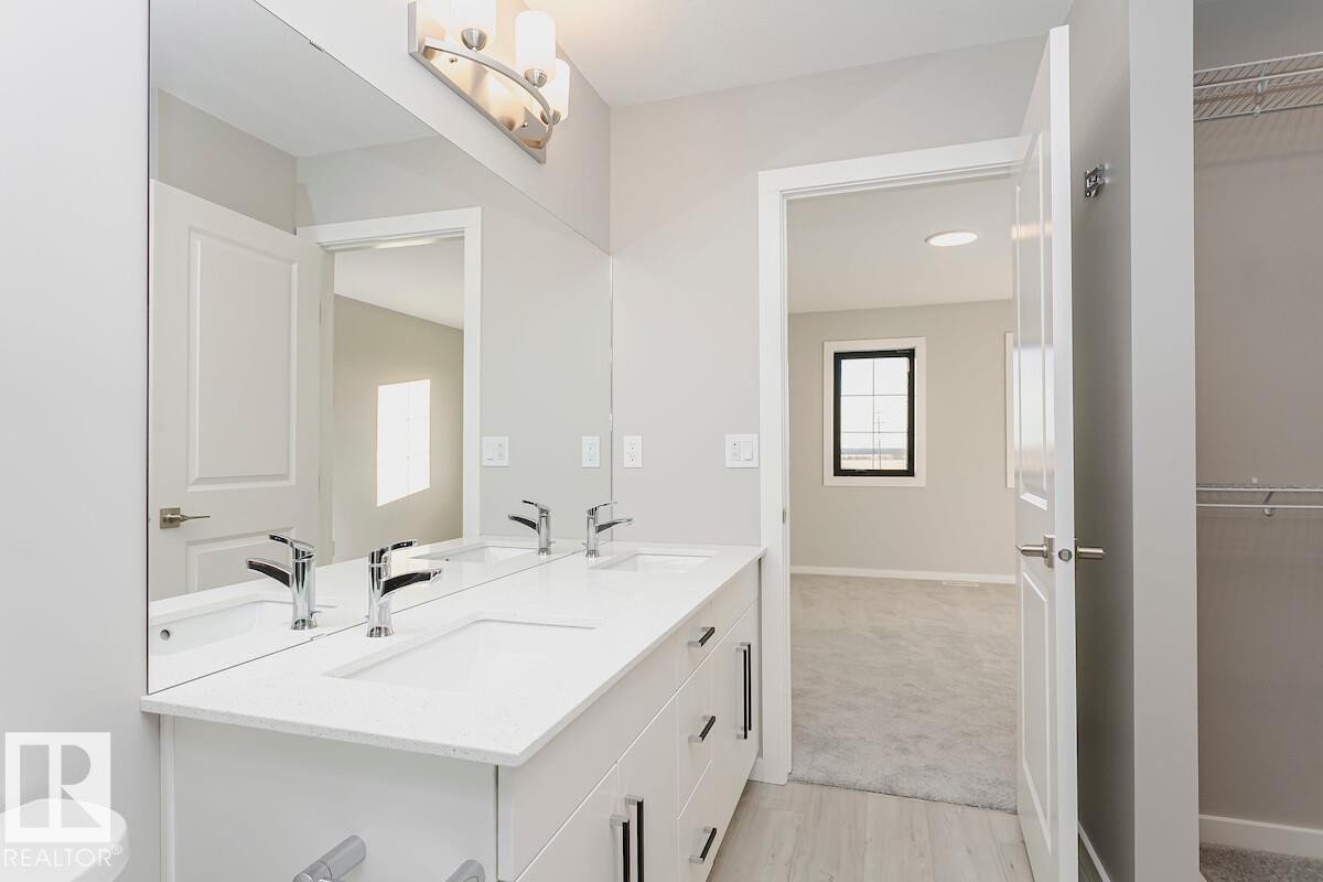 1 Clichy Close, St. Albert, AB - Indoor Photo Showing Bathroom