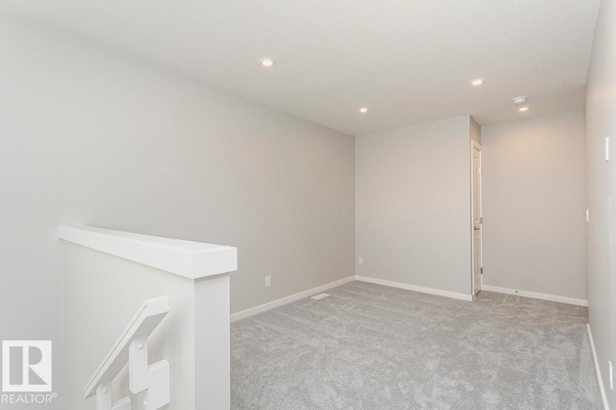 1 Clichy Close, St. Albert, AB - Indoor Photo Showing Other Room
