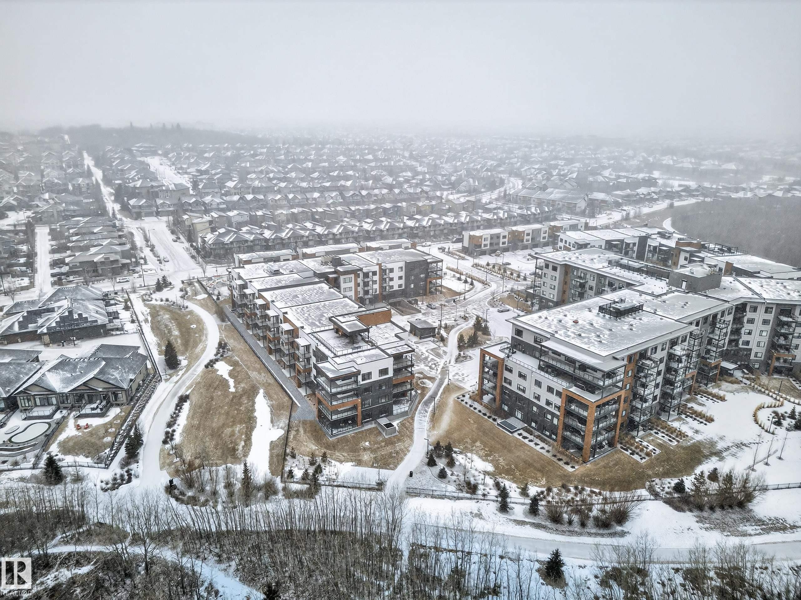 301 7459 May Common, Edmonton, AB - Outdoor With View