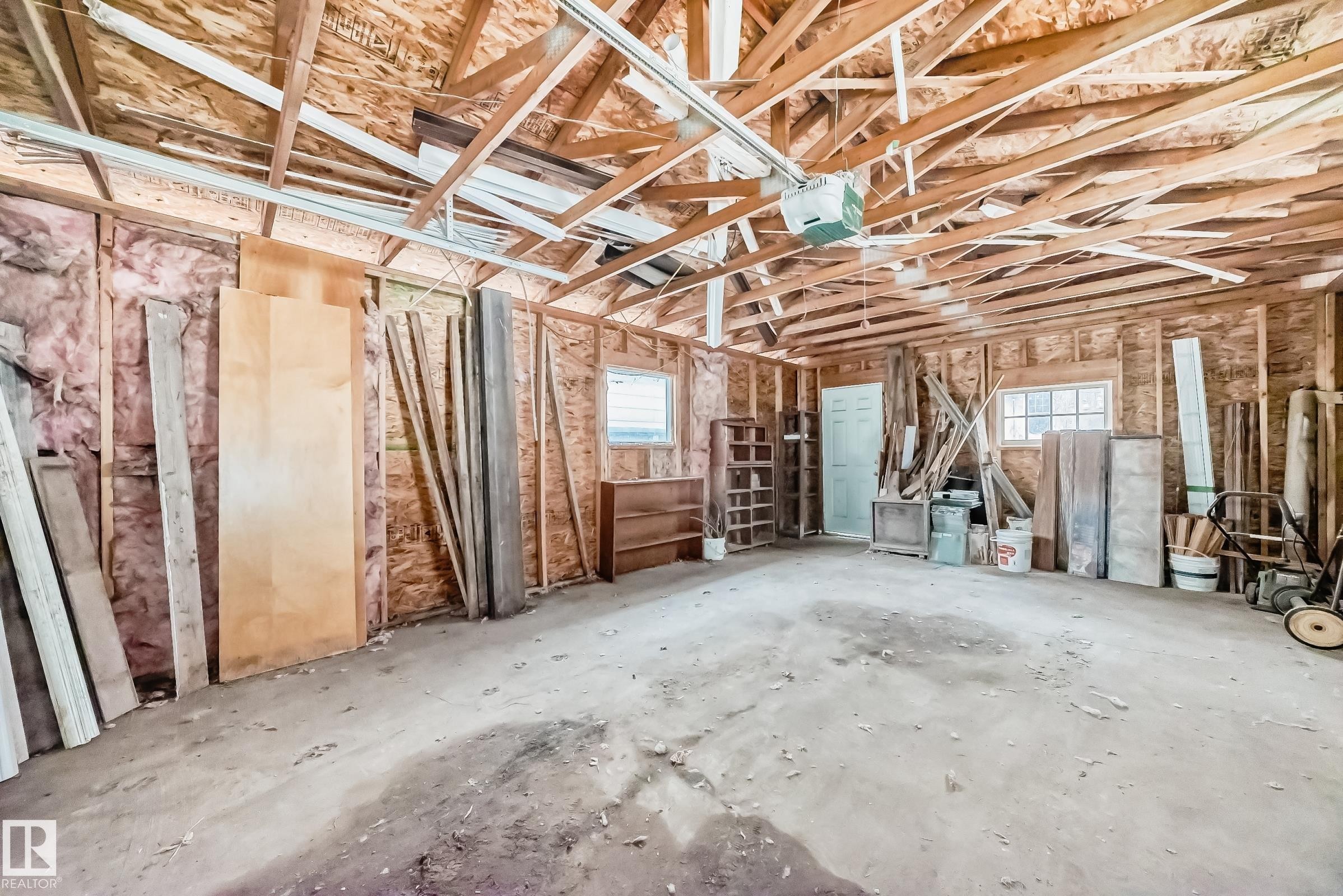 11619 96 Street, Edmonton, AB - Indoor Photo Showing Other Room