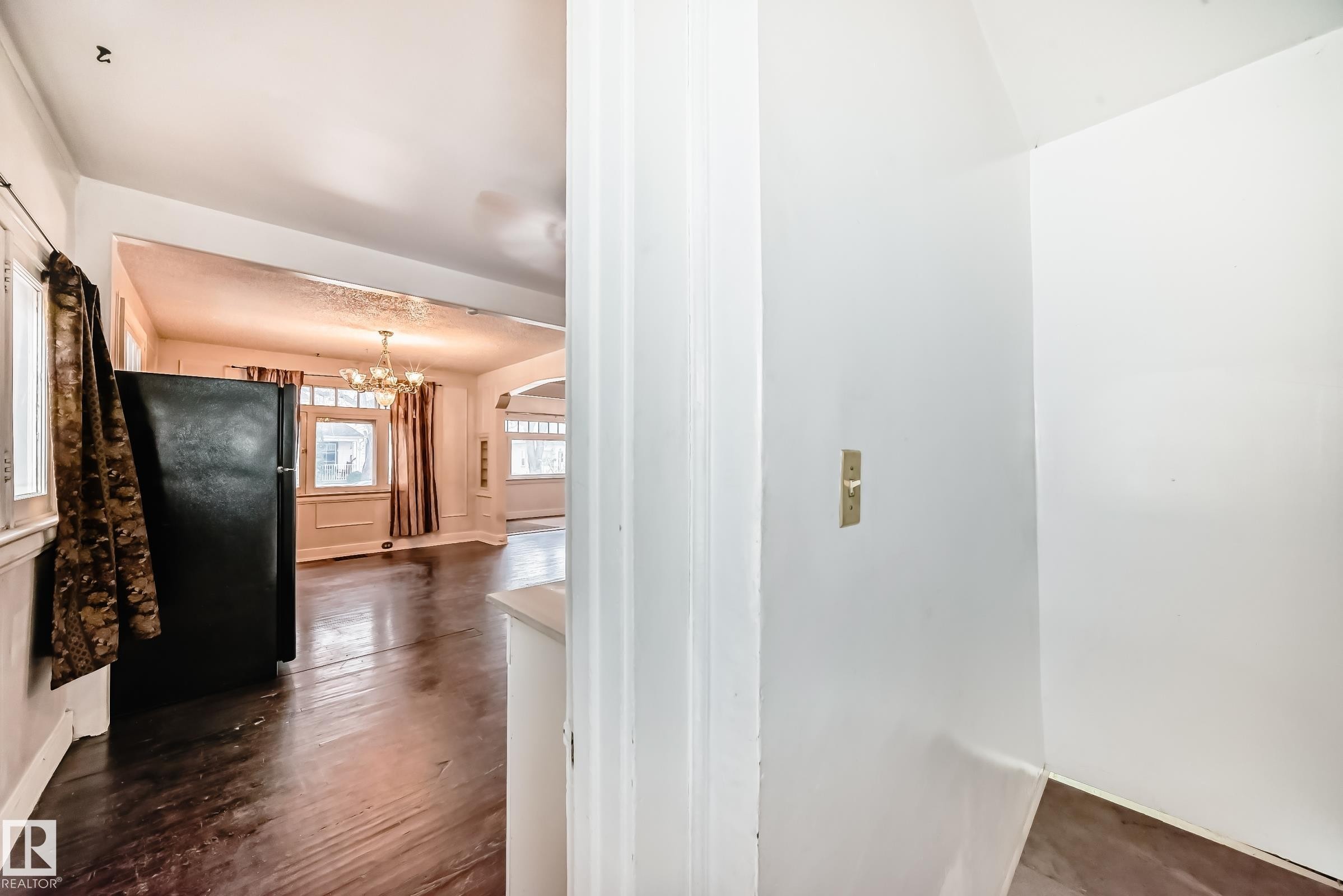 11619 96 Street, Edmonton, AB - Indoor Photo Showing Other Room