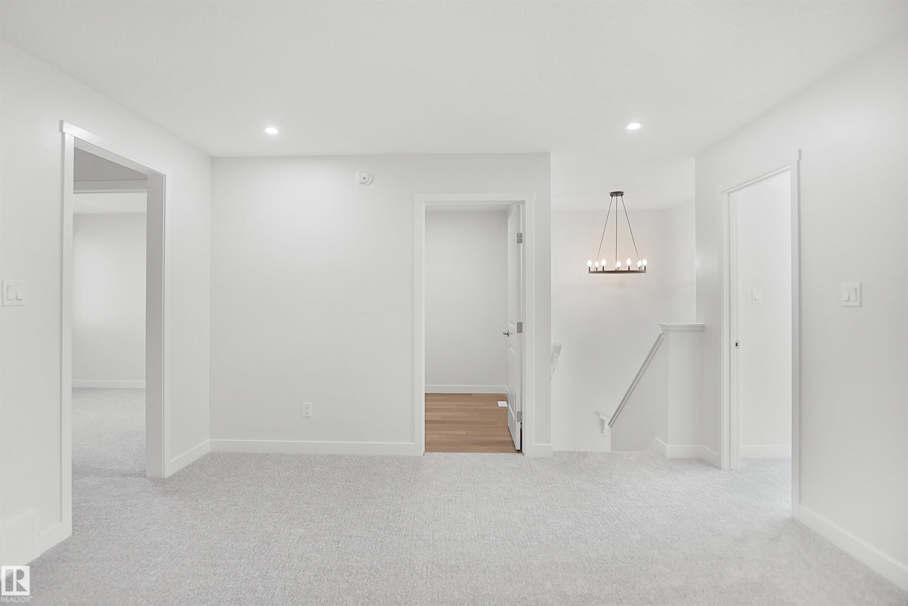 1015 14 Avenue Nw, Edmonton, AB