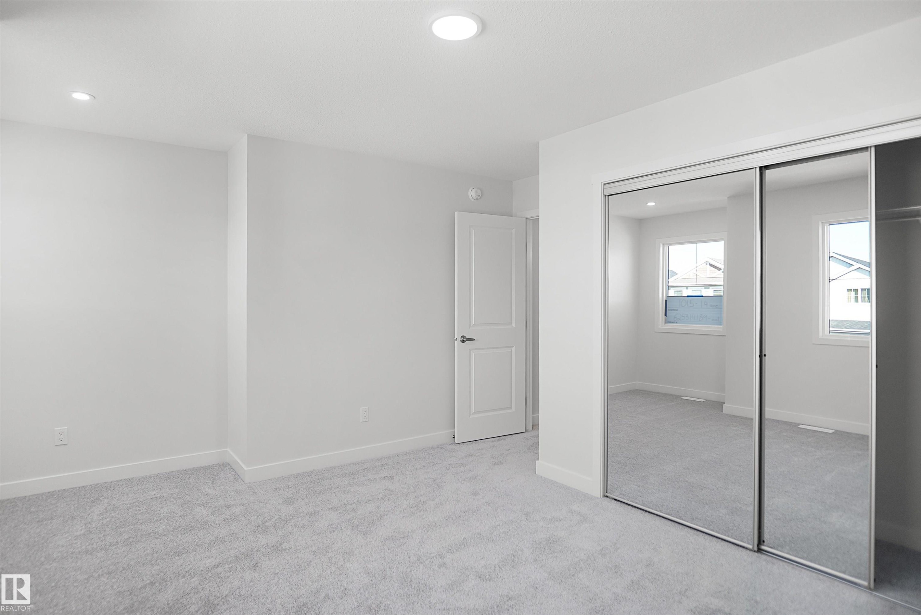1015 14 Avenue Nw, Edmonton, AB
