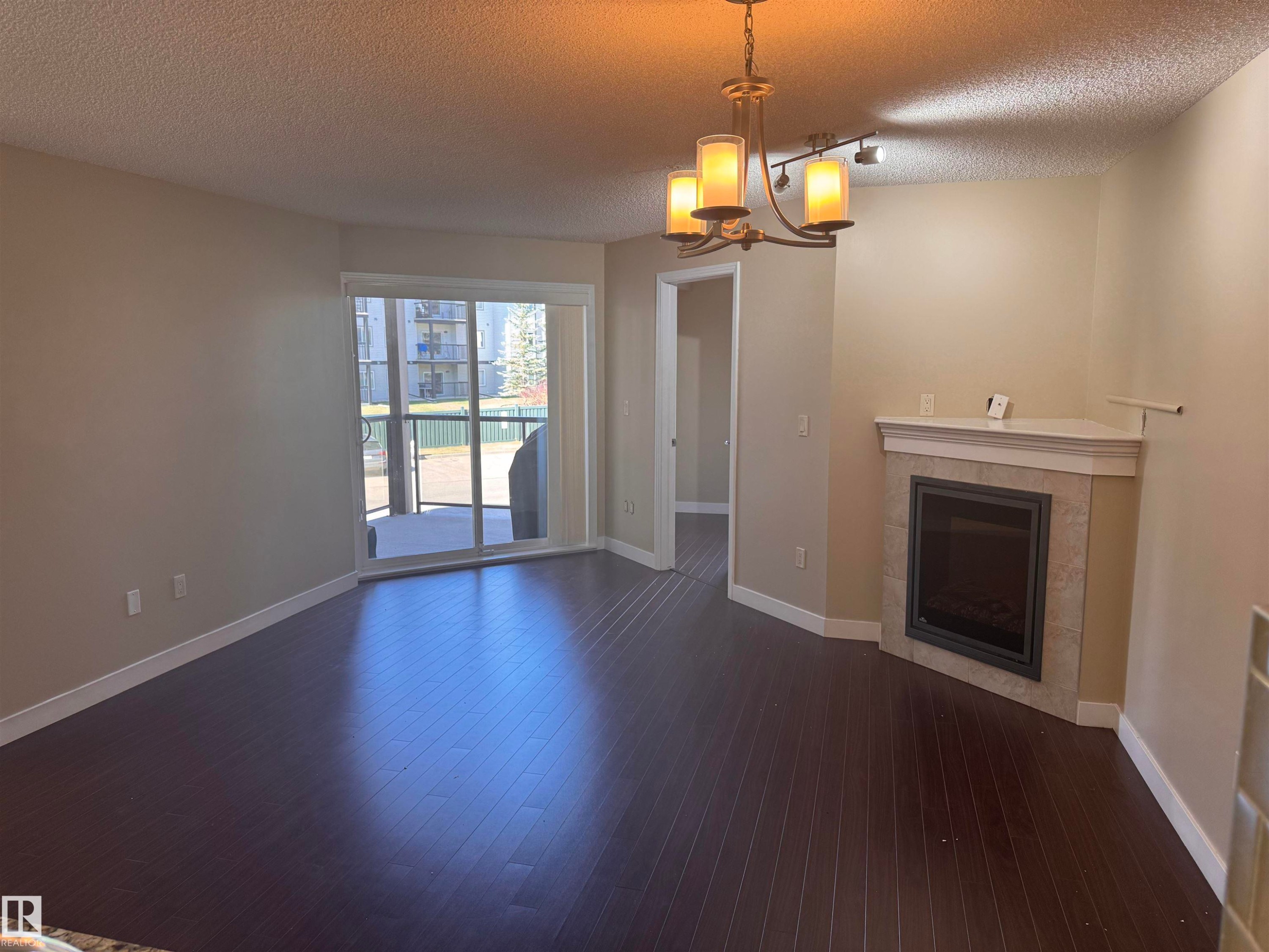 224 2045 Grantham Court, Edmonton, AB - Indoor With Fireplace