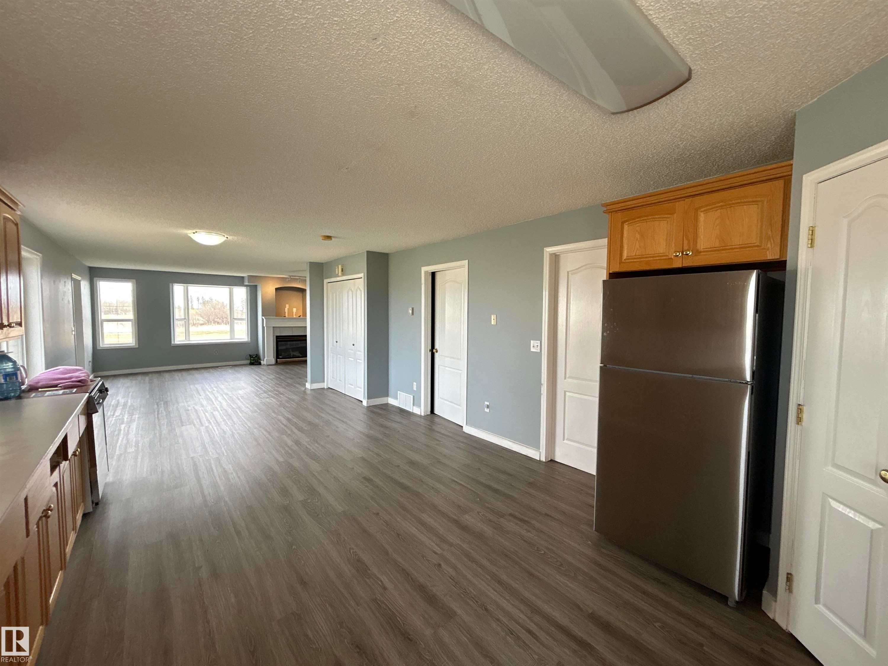 4420 50 Street, Rural Lamont County, AB - Indoor Photo Showing Kitchen