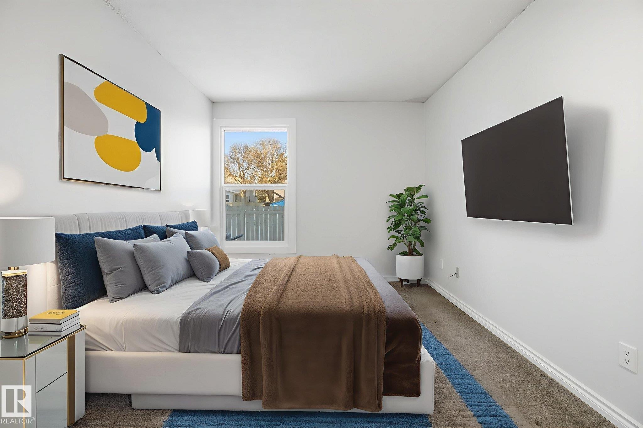 1130 Knottwood Road E, Edmonton, AB - Indoor Photo Showing Other Room