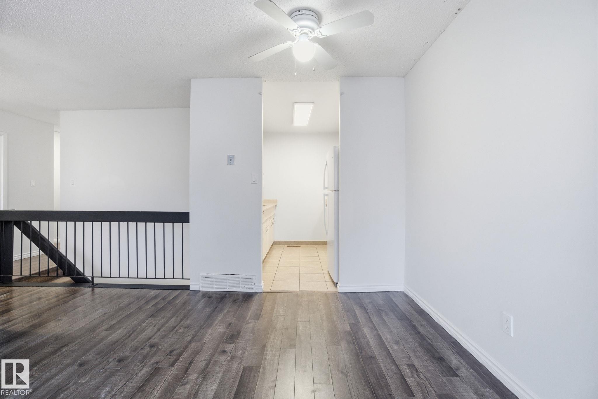 1130 Knottwood Road E, Edmonton, AB - Indoor Photo Showing Basement