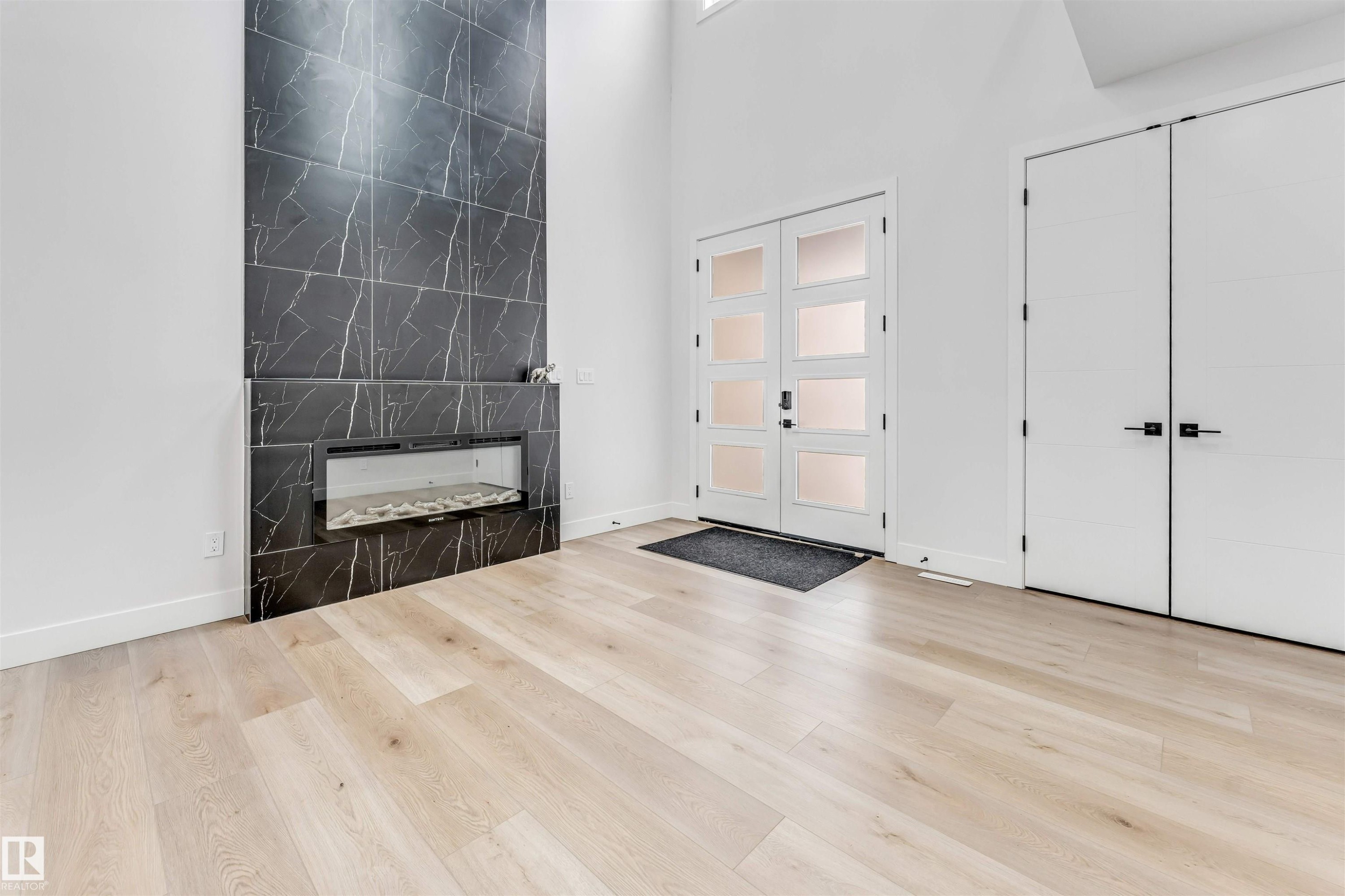 304 33 Avenue, Edmonton, AB - Indoor Photo Showing Other Room With Fireplace