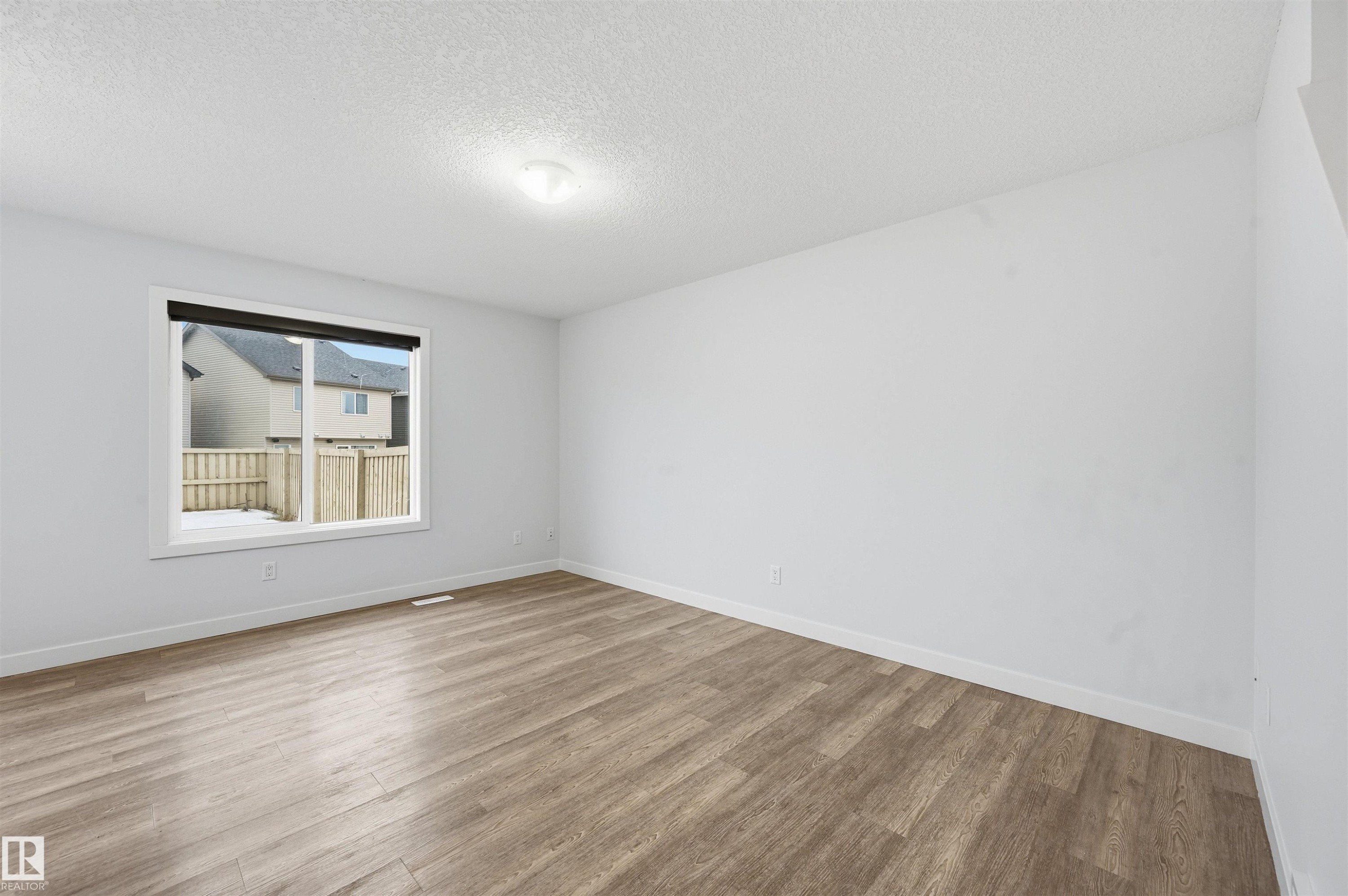 3609 Atkinson Loop, Edmonton, AB - Indoor Photo Showing Other Room