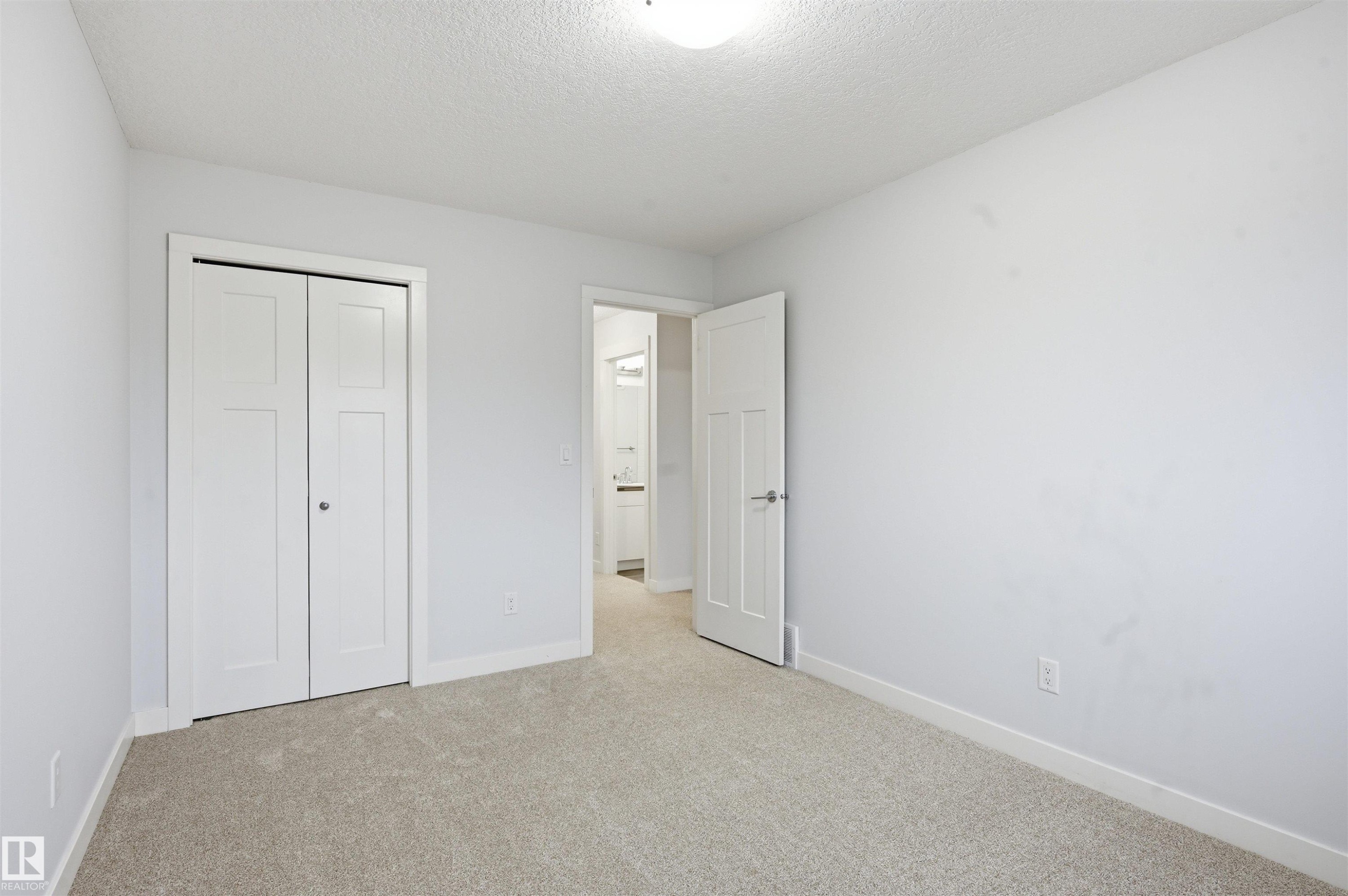 3609 Atkinson Loop, Edmonton, AB - Indoor Photo Showing Other Room