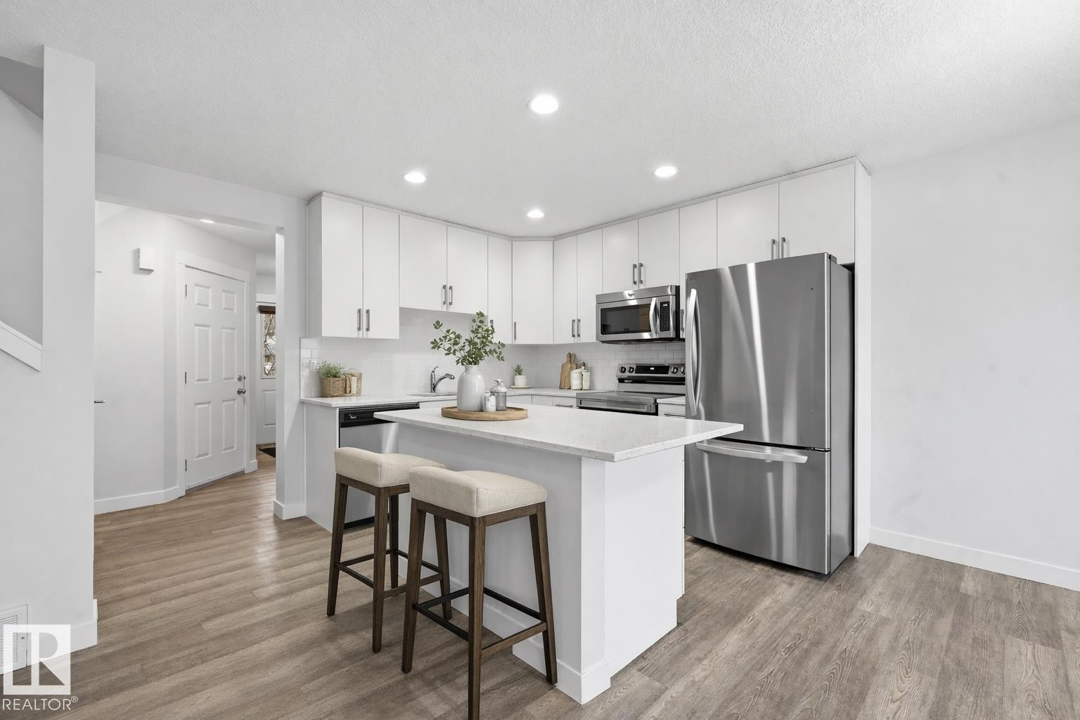 Virtually staged - 3609 Atkinson Loop, Edmonton, AB - Indoor Photo Showing Kitchen With Stainless Steel Kitchen With Upgraded Kitchen