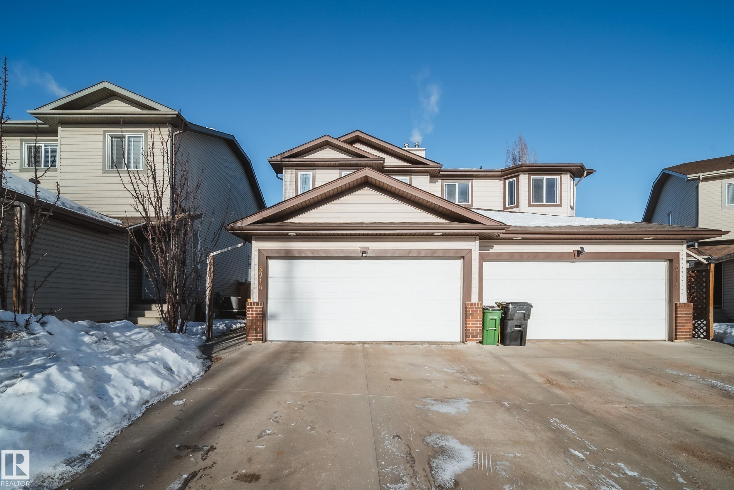 3716 160A Avenue, Edmonton, AB - Outdoor With Facade