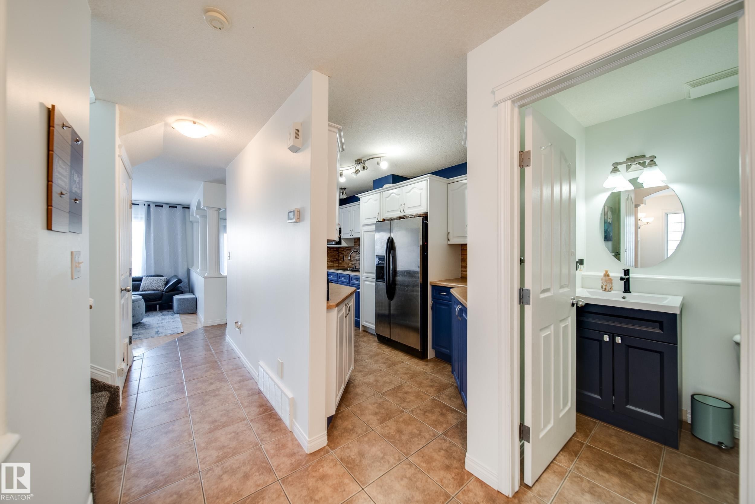 3716 160A Avenue, Edmonton, AB - Indoor