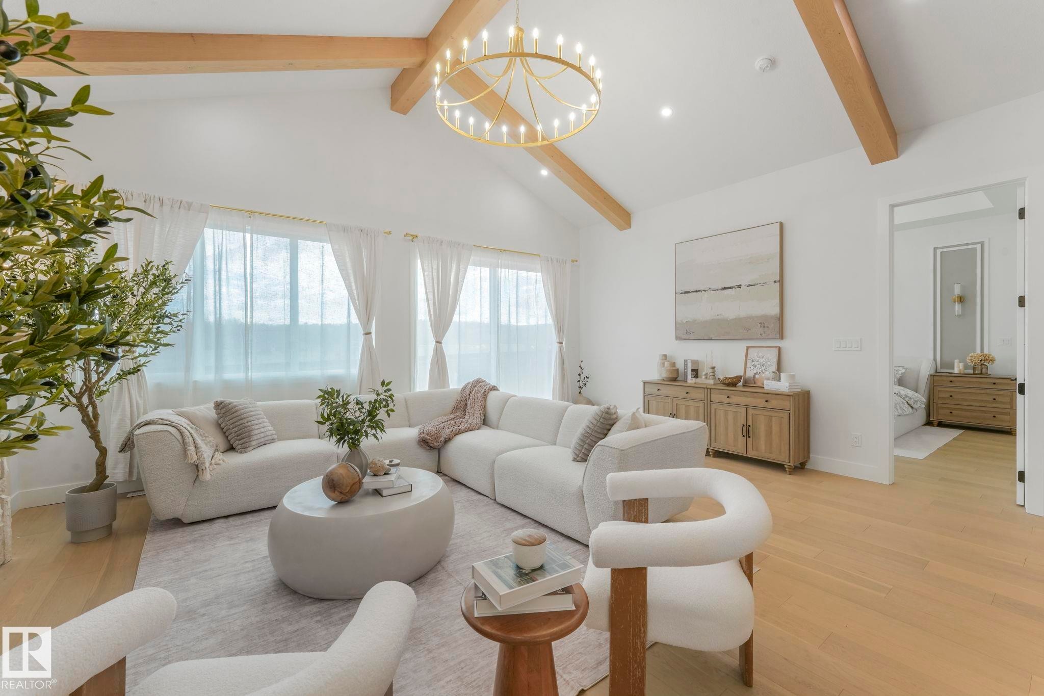 264 Falcon Crescent, Leduc, AB - Indoor Photo Showing Living Room
