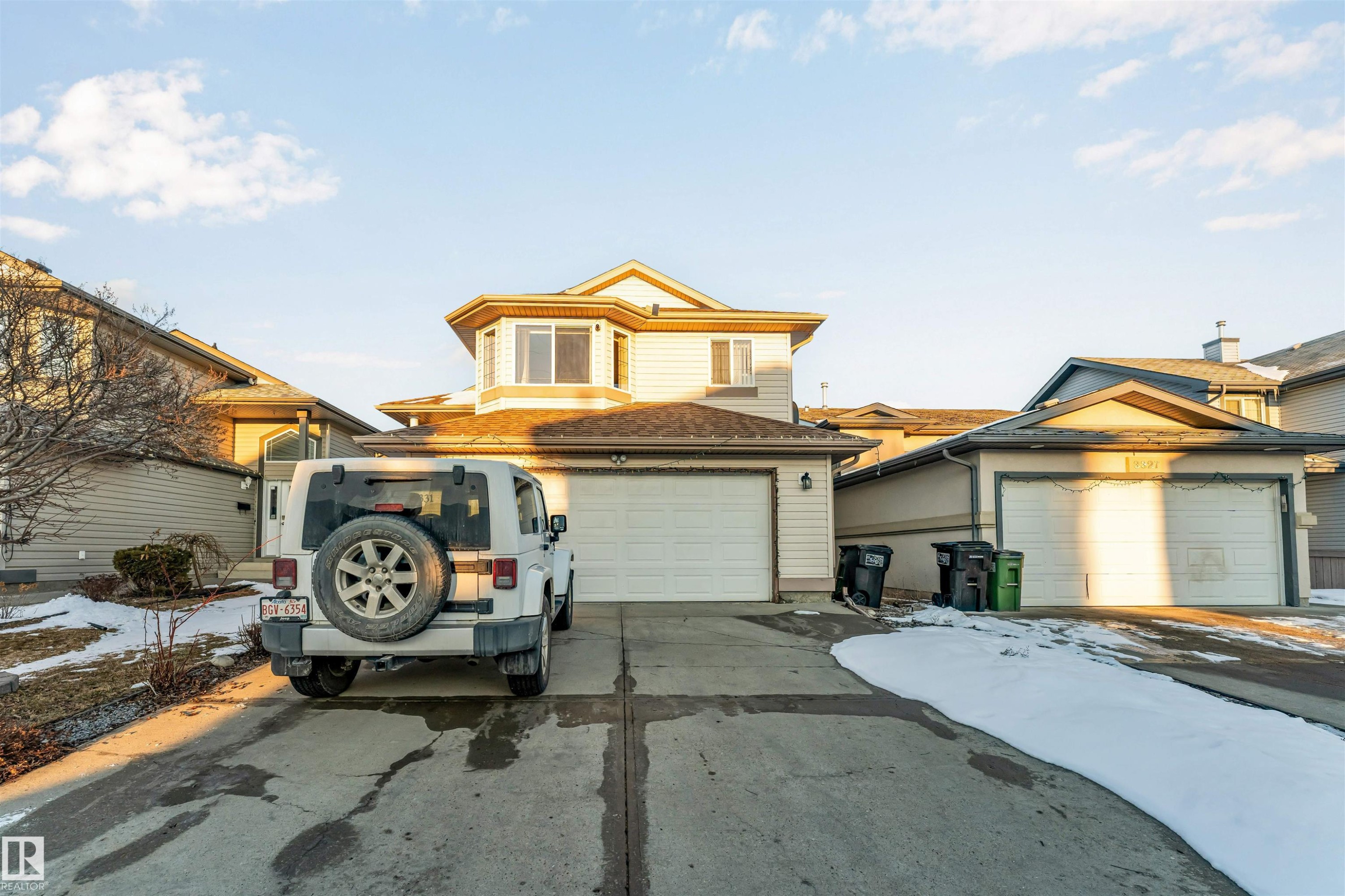 3331 26 Street, Edmonton, AB - Outdoor