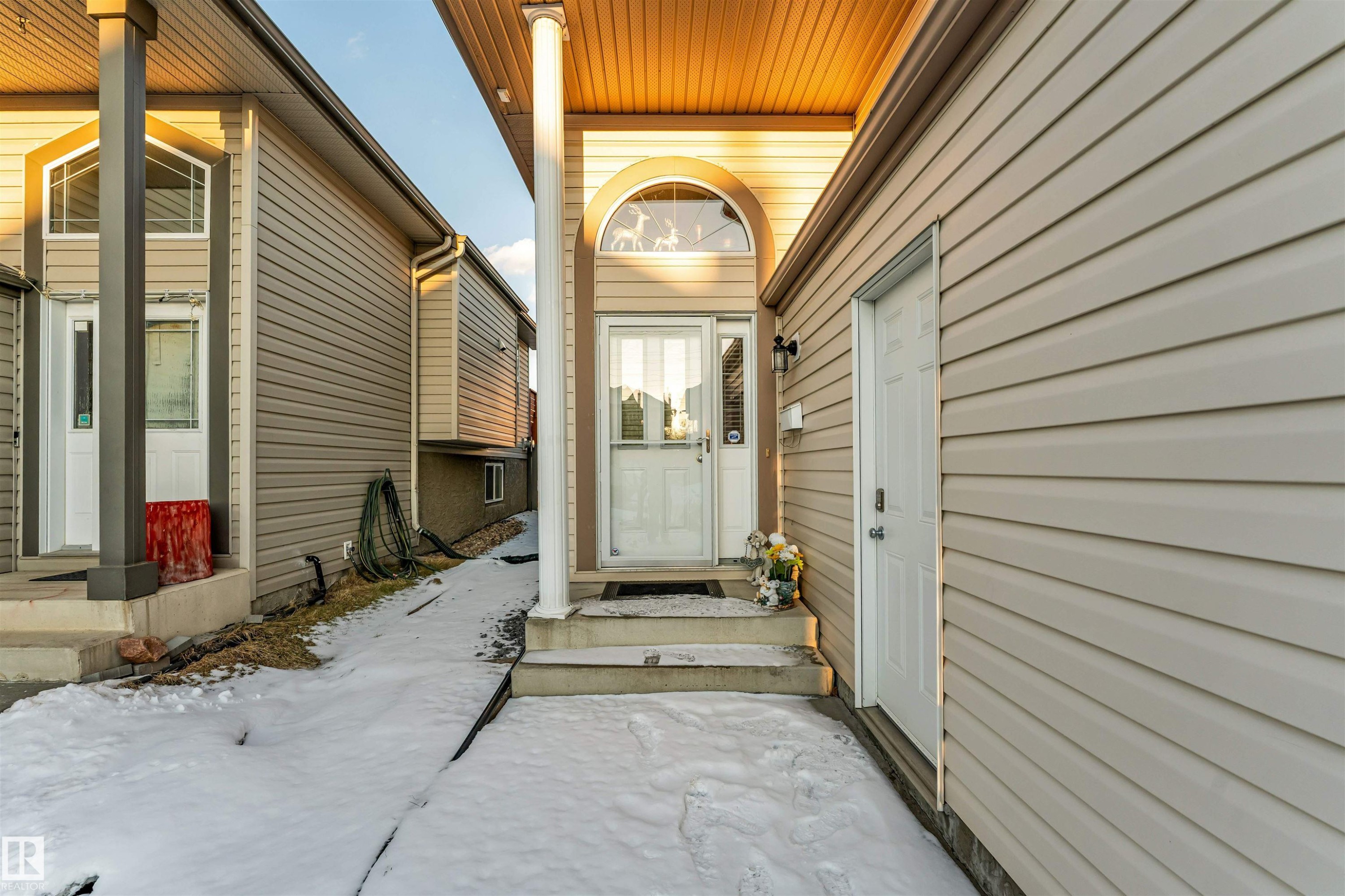 3331 26 Street, Edmonton, AB - Outdoor With Exterior