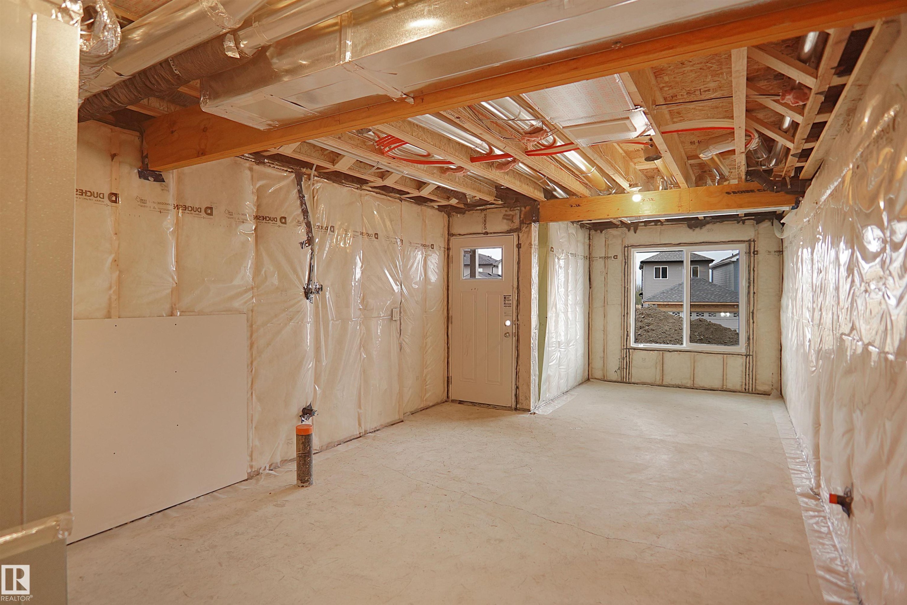 4354 Kinglet Drive, Edmonton, AB - Indoor Photo Showing Basement