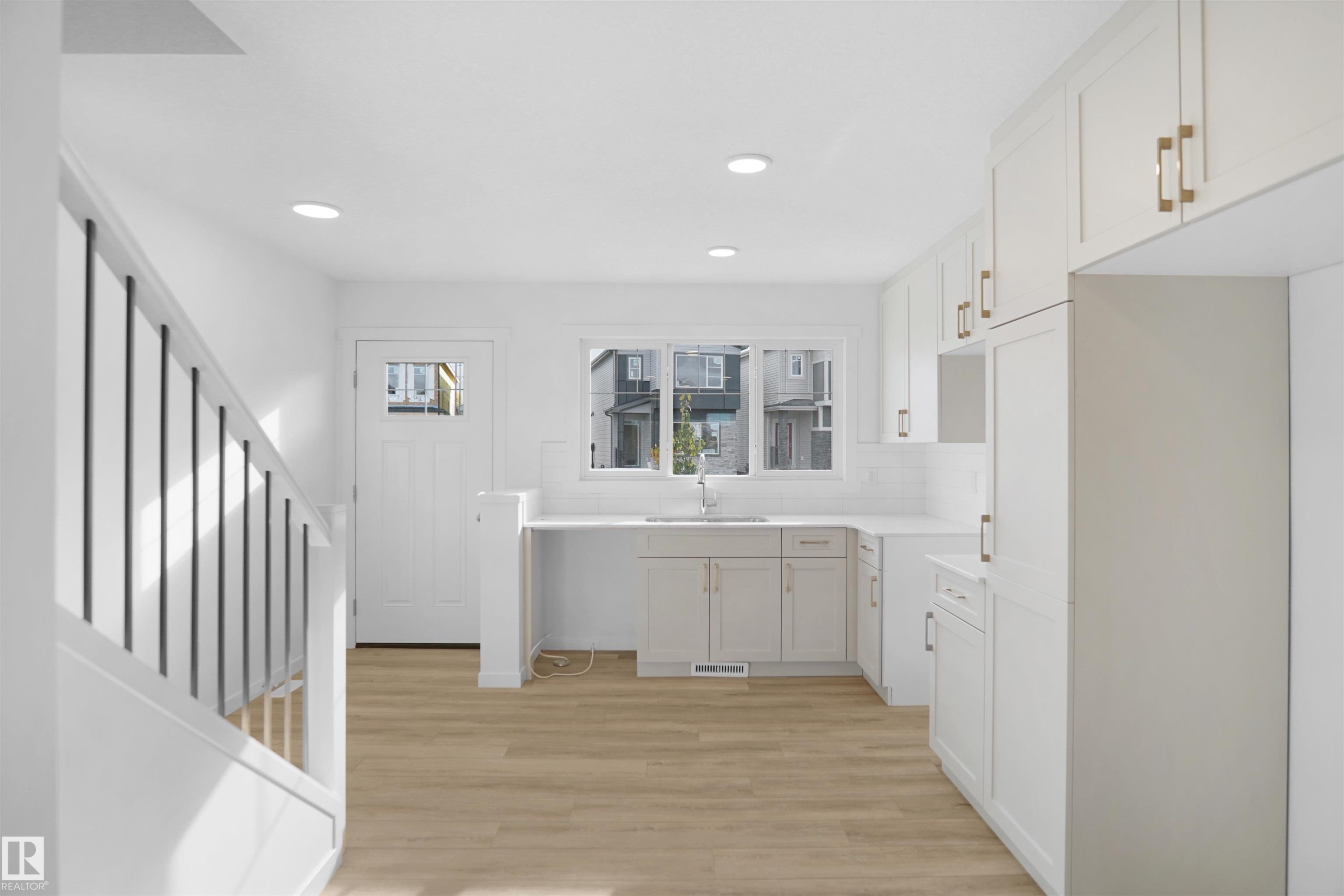 4354 Kinglet Drive, Edmonton, AB - Indoor Photo Showing Other Room