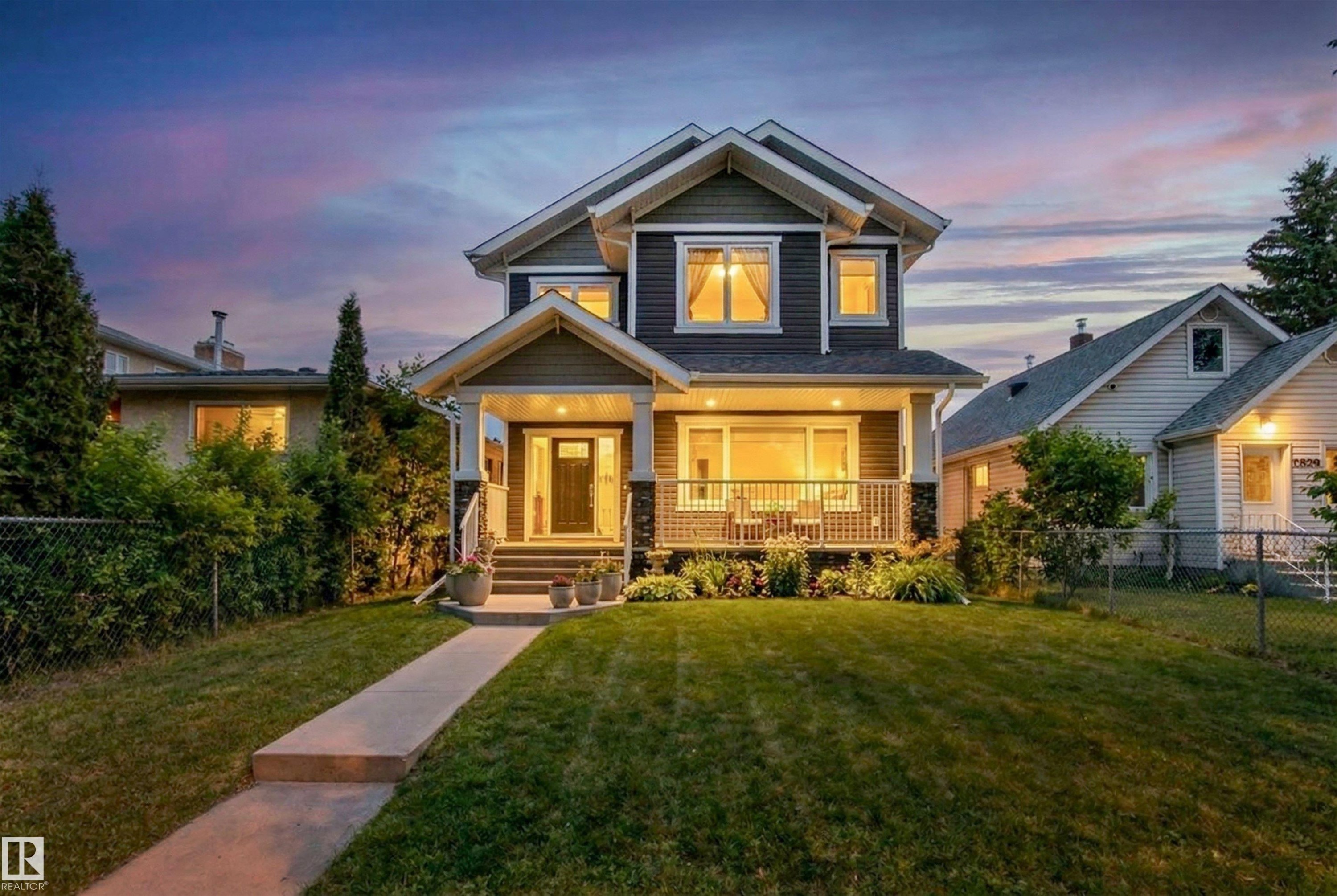 Edmonton, AB - Outdoor With Deck Patio Veranda With Facade