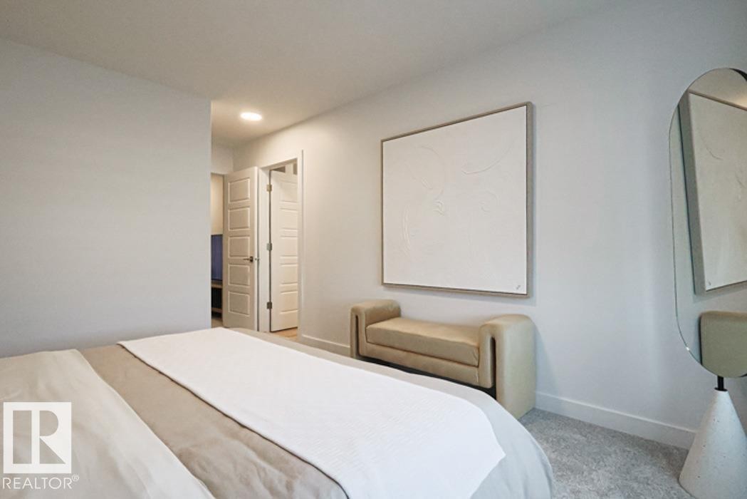 8524 183 Avenue, Edmonton, AB - Indoor Photo Showing Bedroom
