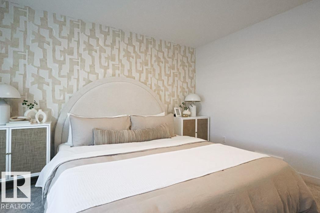 8524 183 Avenue, Edmonton, AB - Indoor Photo Showing Bedroom