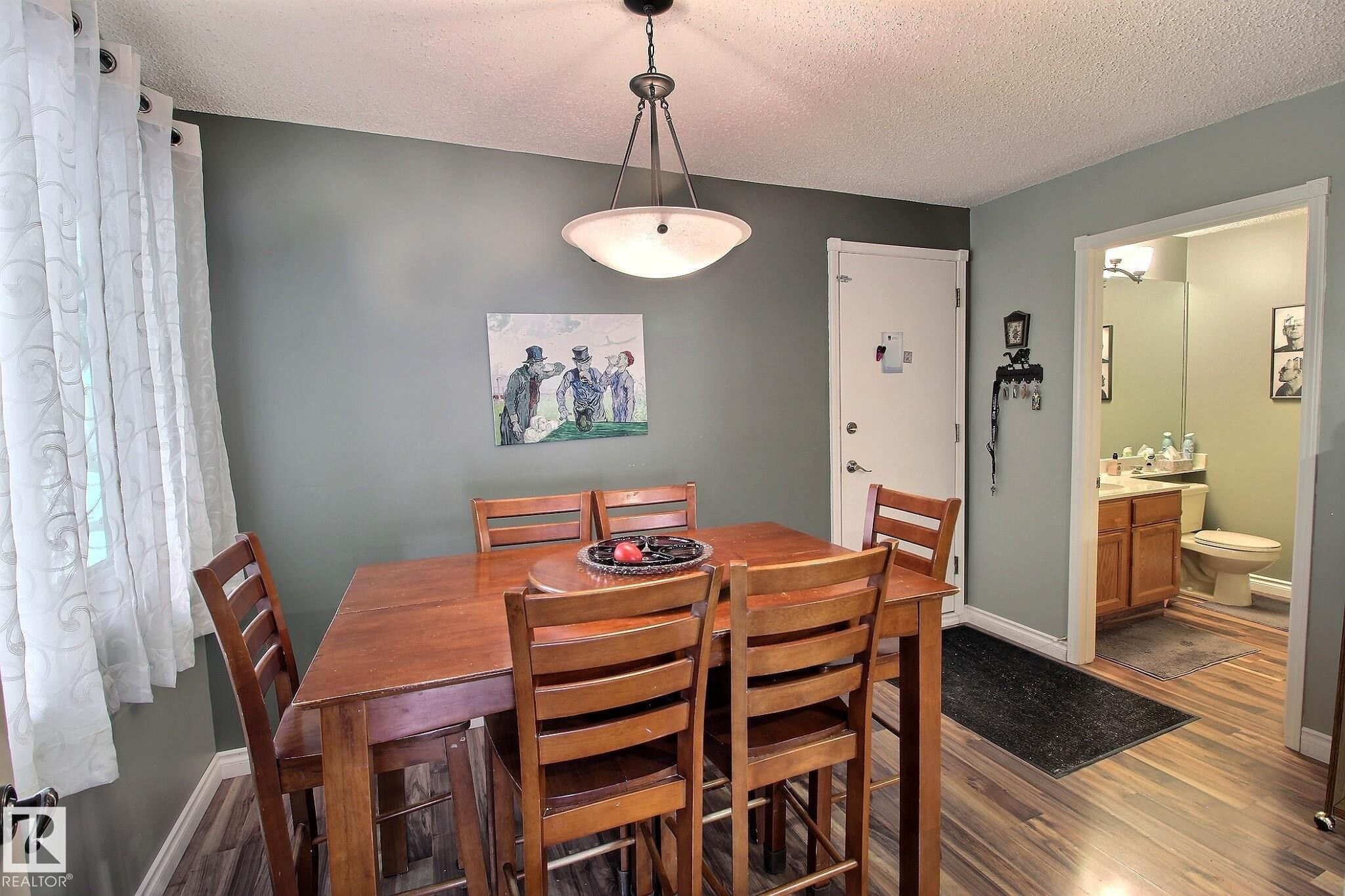 1035 109 Street, Edmonton, AB - Indoor Photo Showing Dining Room