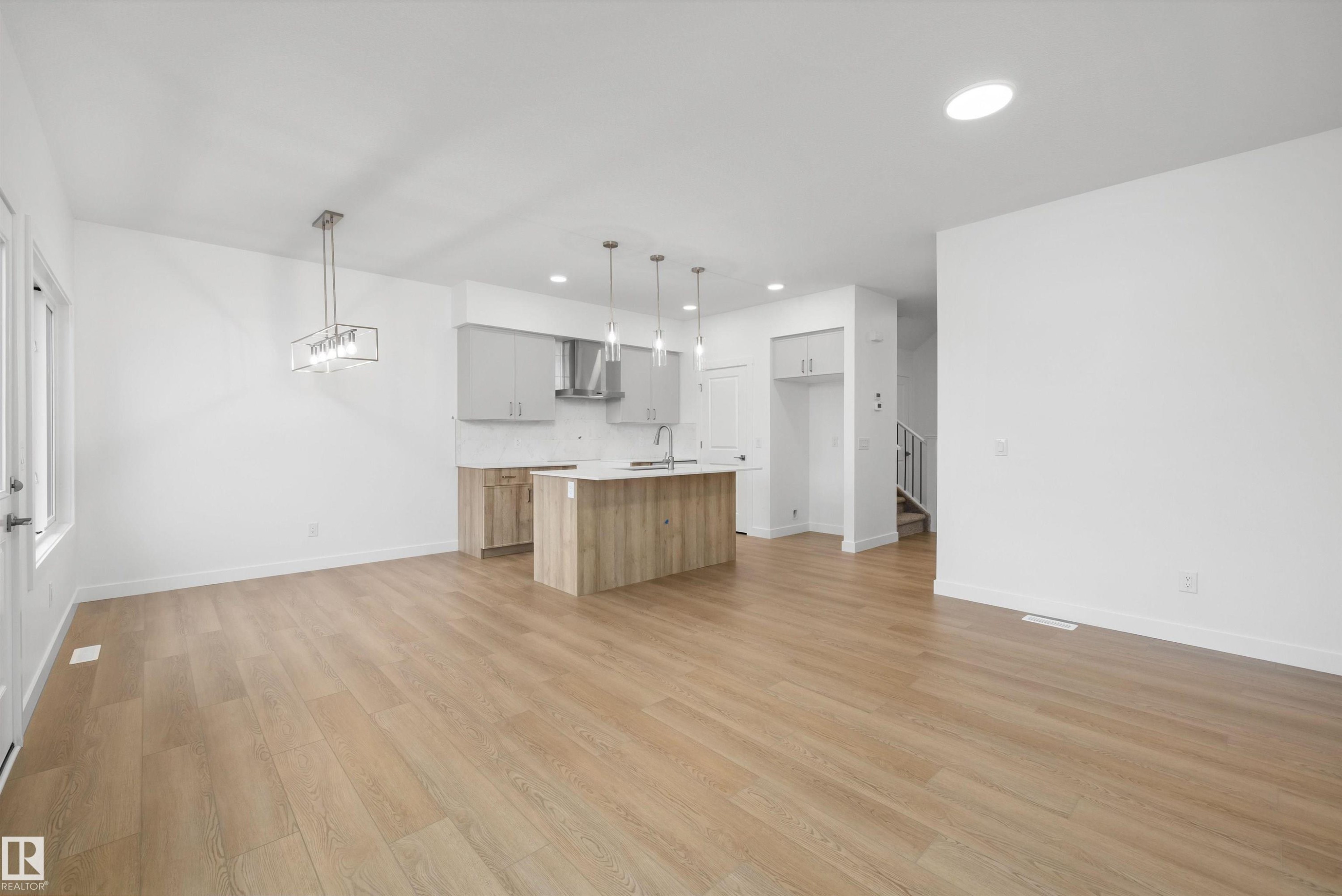 8520 183 Avenue, Edmonton, AB