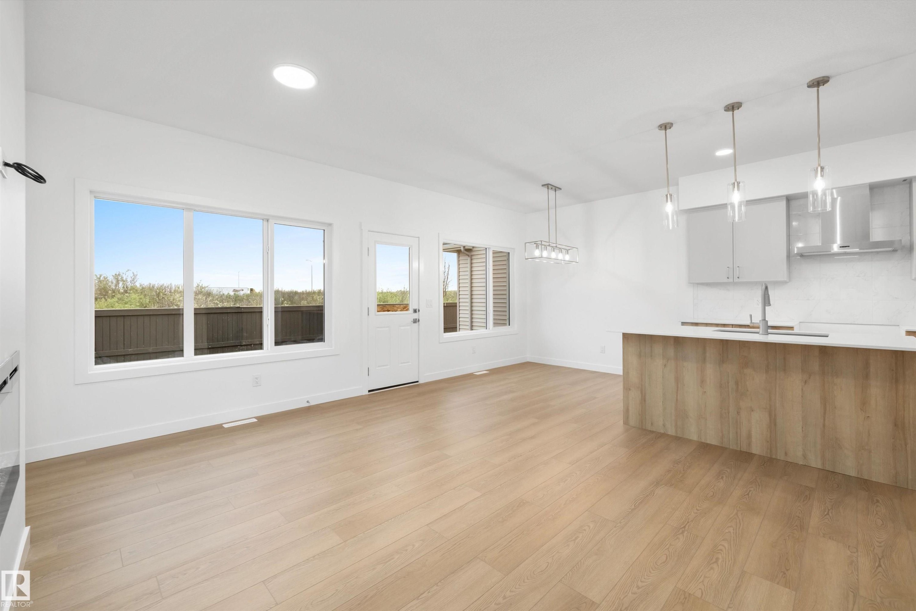 8520 183 Avenue, Edmonton, AB