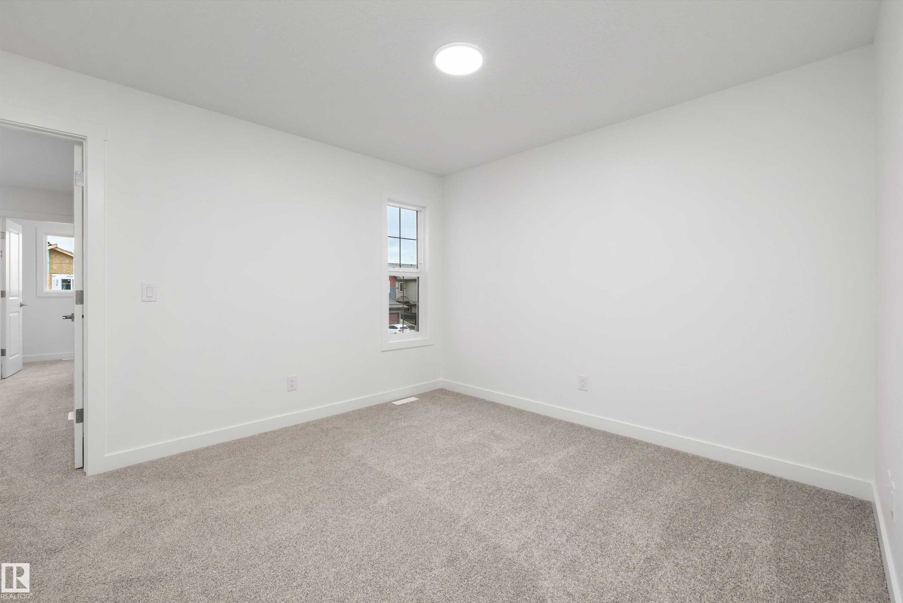 8520 183 Avenue, Edmonton, AB