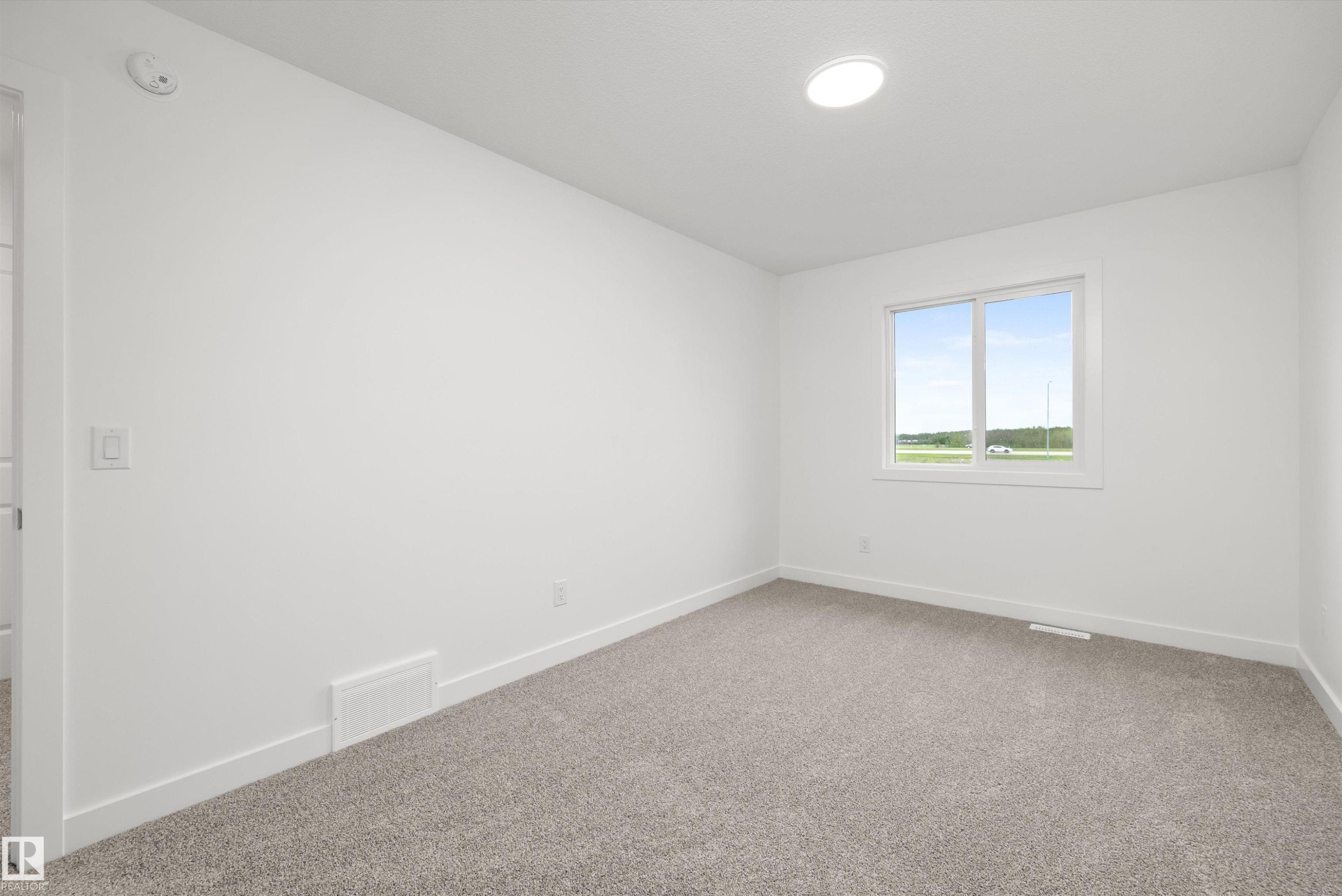 8520 183 Avenue, Edmonton, AB
