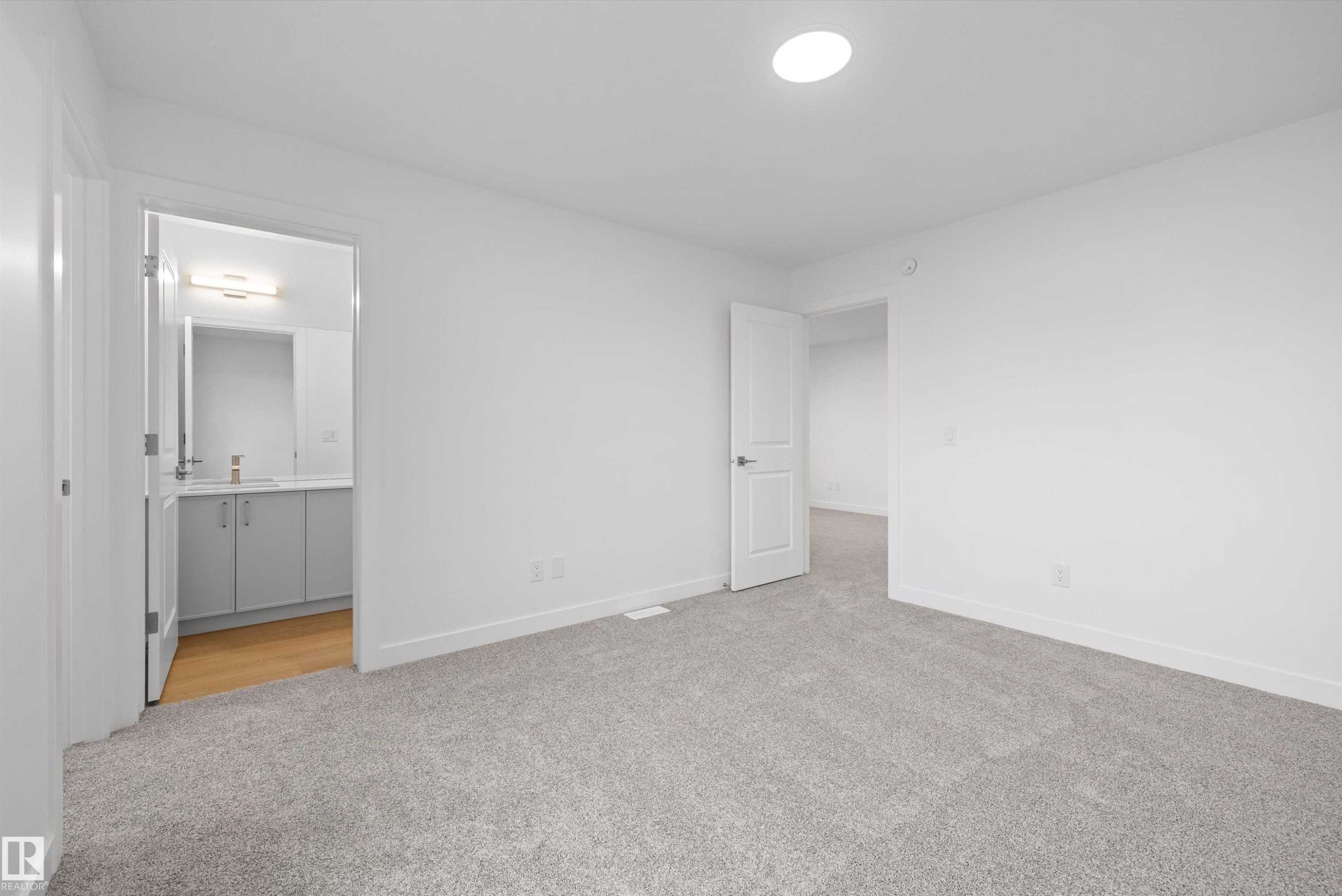 8520 183 Avenue, Edmonton, AB