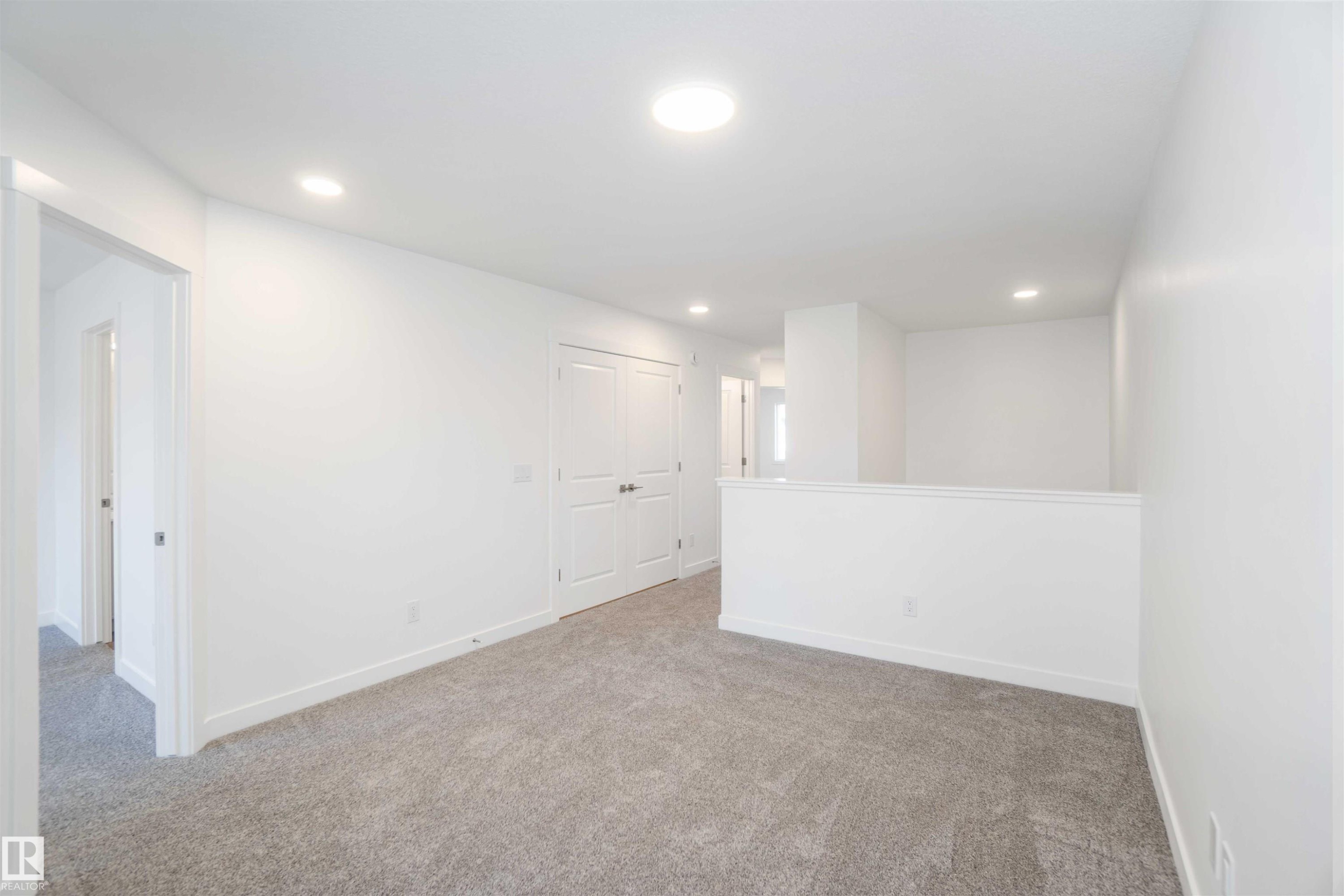 5035 Cawsey Link, Edmonton, AB - Indoor Photo Showing Other Room
