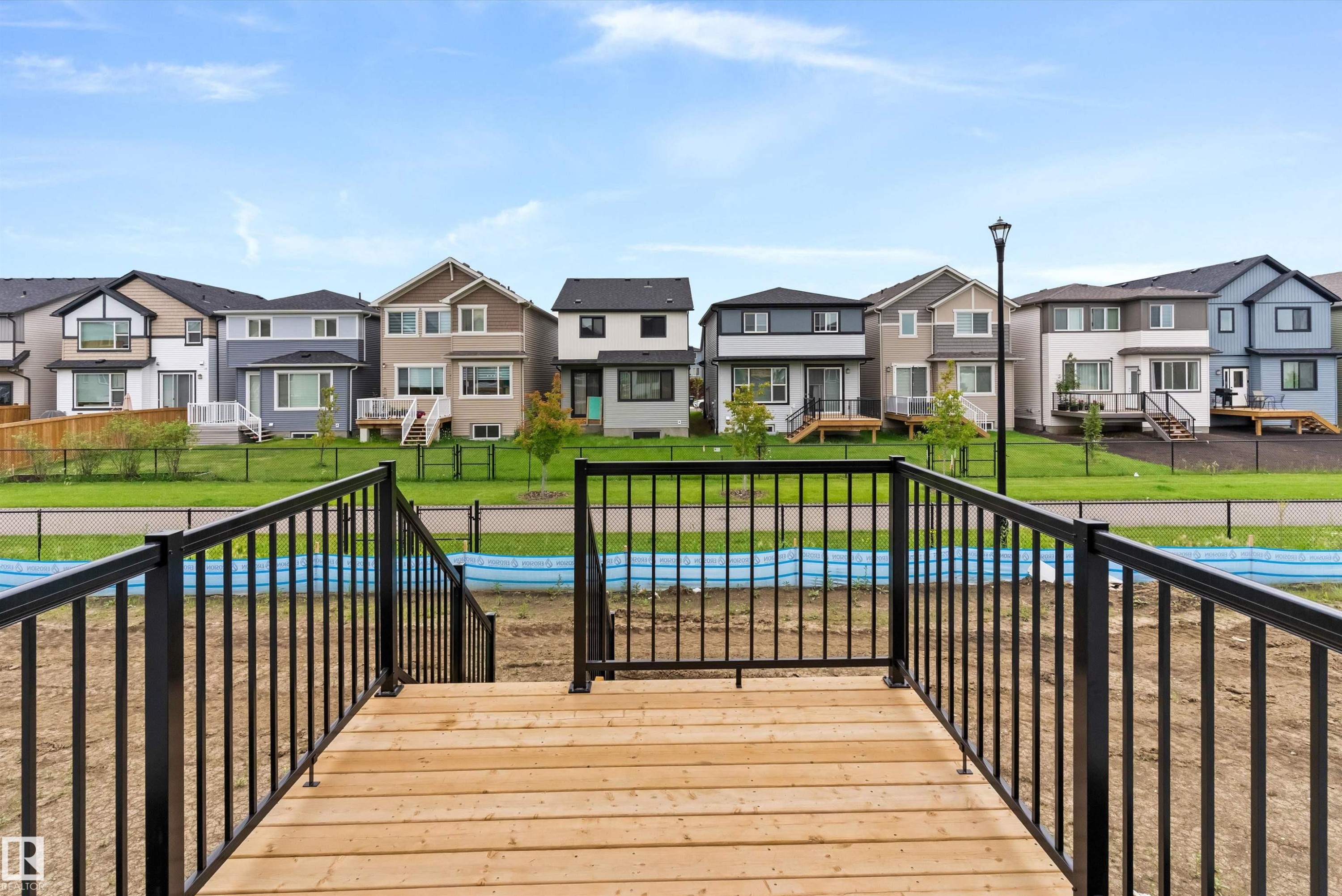 5035 Cawsey Link Sw, Edmonton, AB - Outdoor