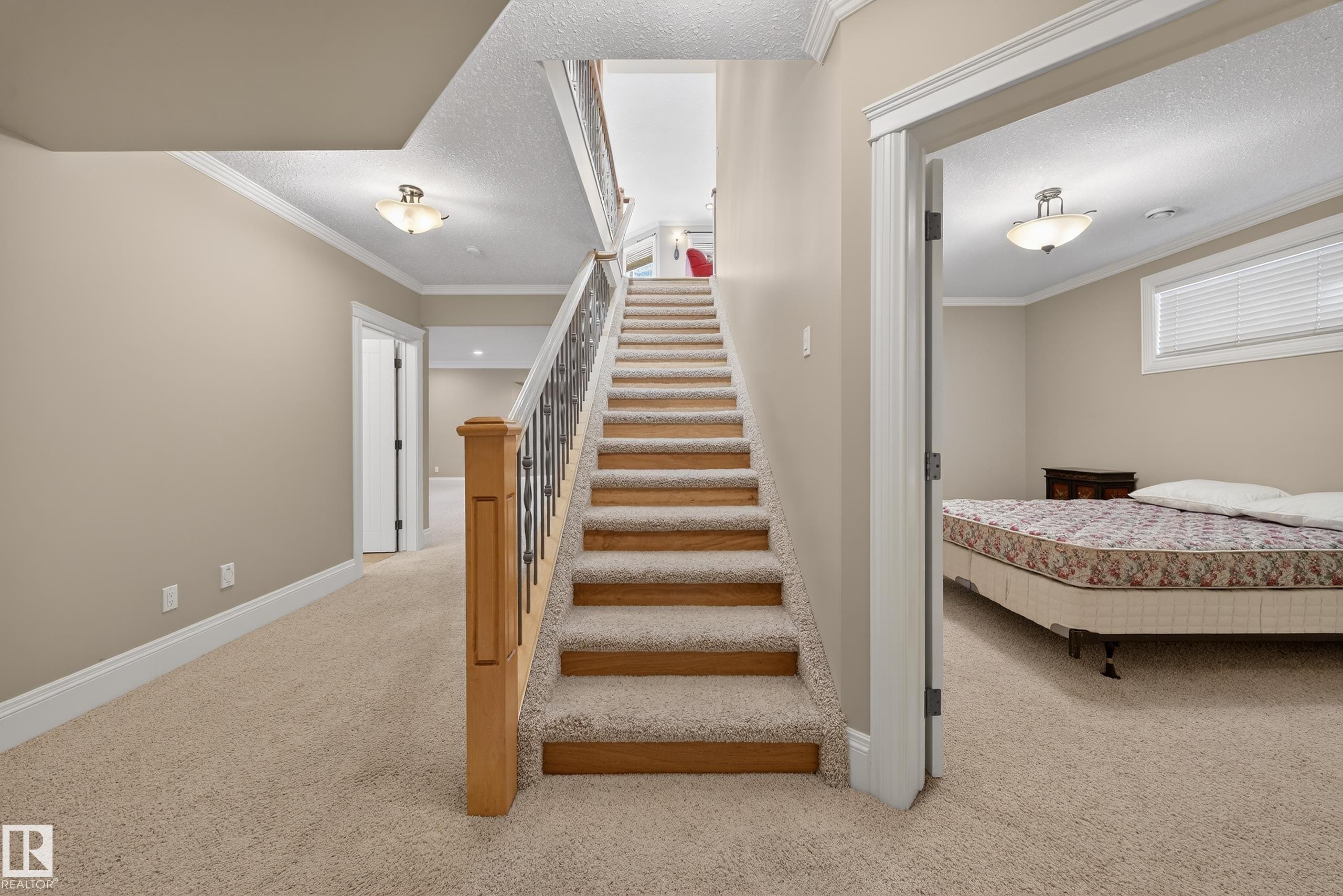 27 Kingdom Place, Leduc, AB - Indoor
