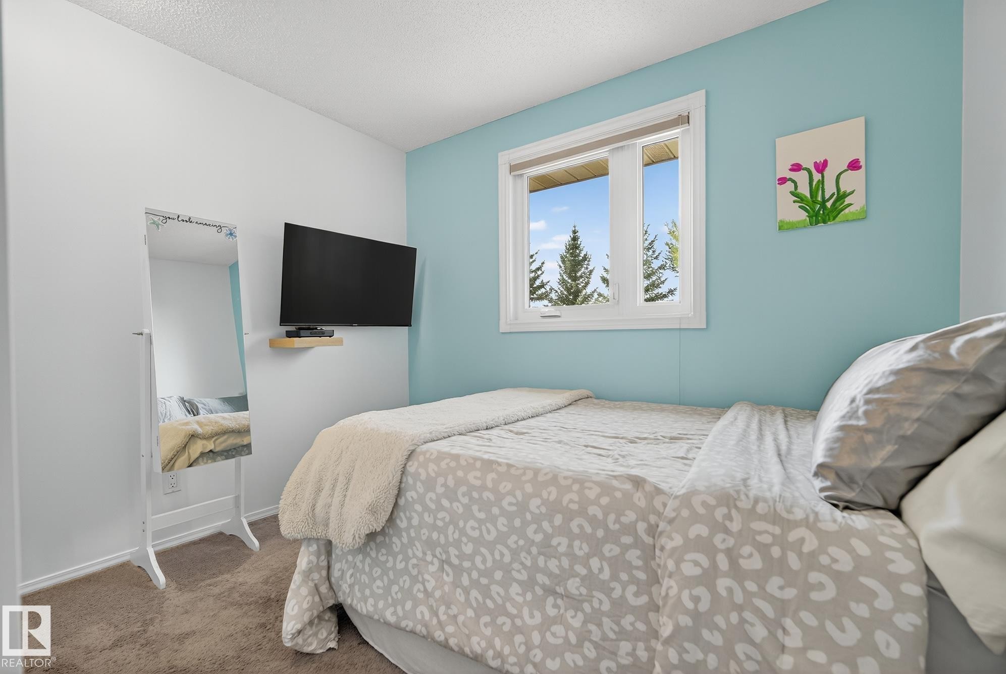 3528 56 Street, Edmonton, AB - Indoor Photo Showing Bedroom