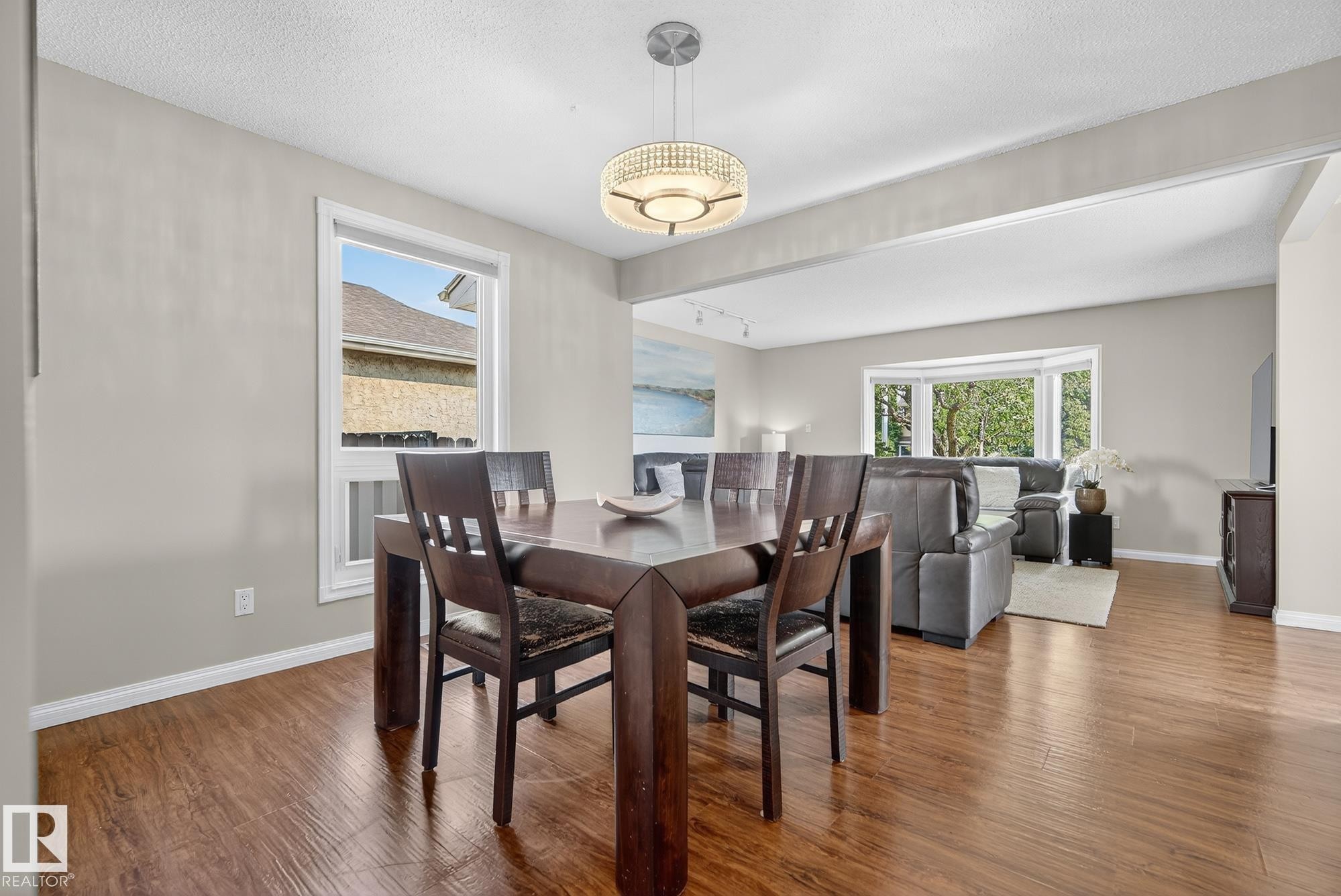 3528 56 Street, Edmonton, AB - Indoor Photo Showing Dining Room
