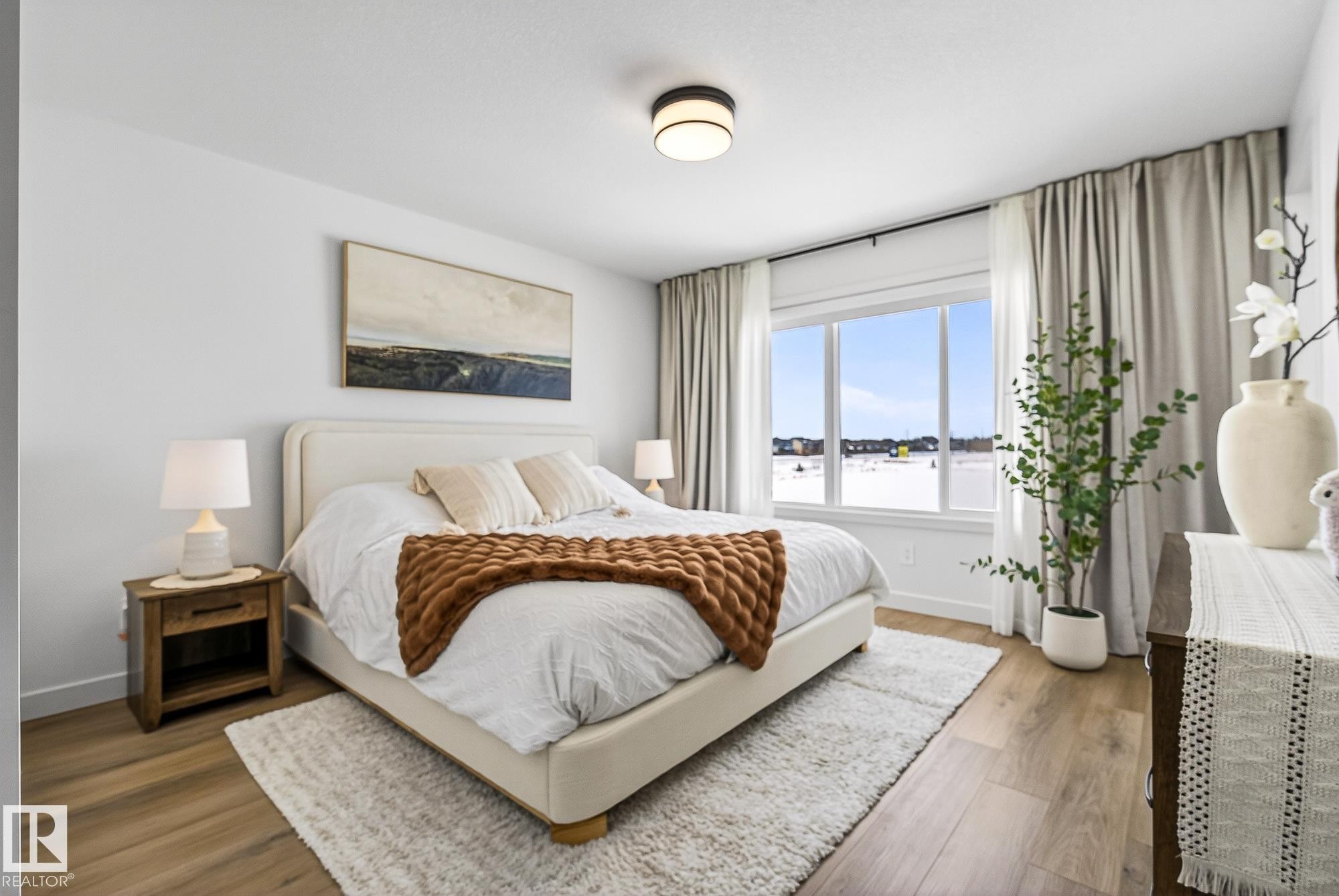 18 Nouveau Drive, St. Albert, AB - Indoor Photo Showing Bedroom
