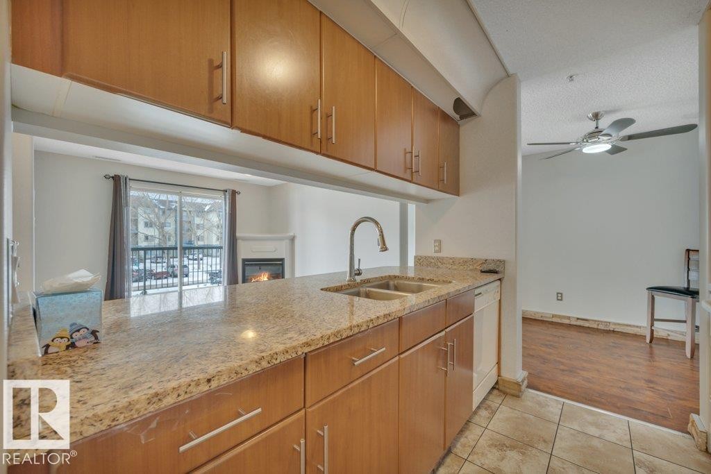 242 16311 95 Street, Edmonton, AB - Indoor Photo Showing Kitchen With Double Sink