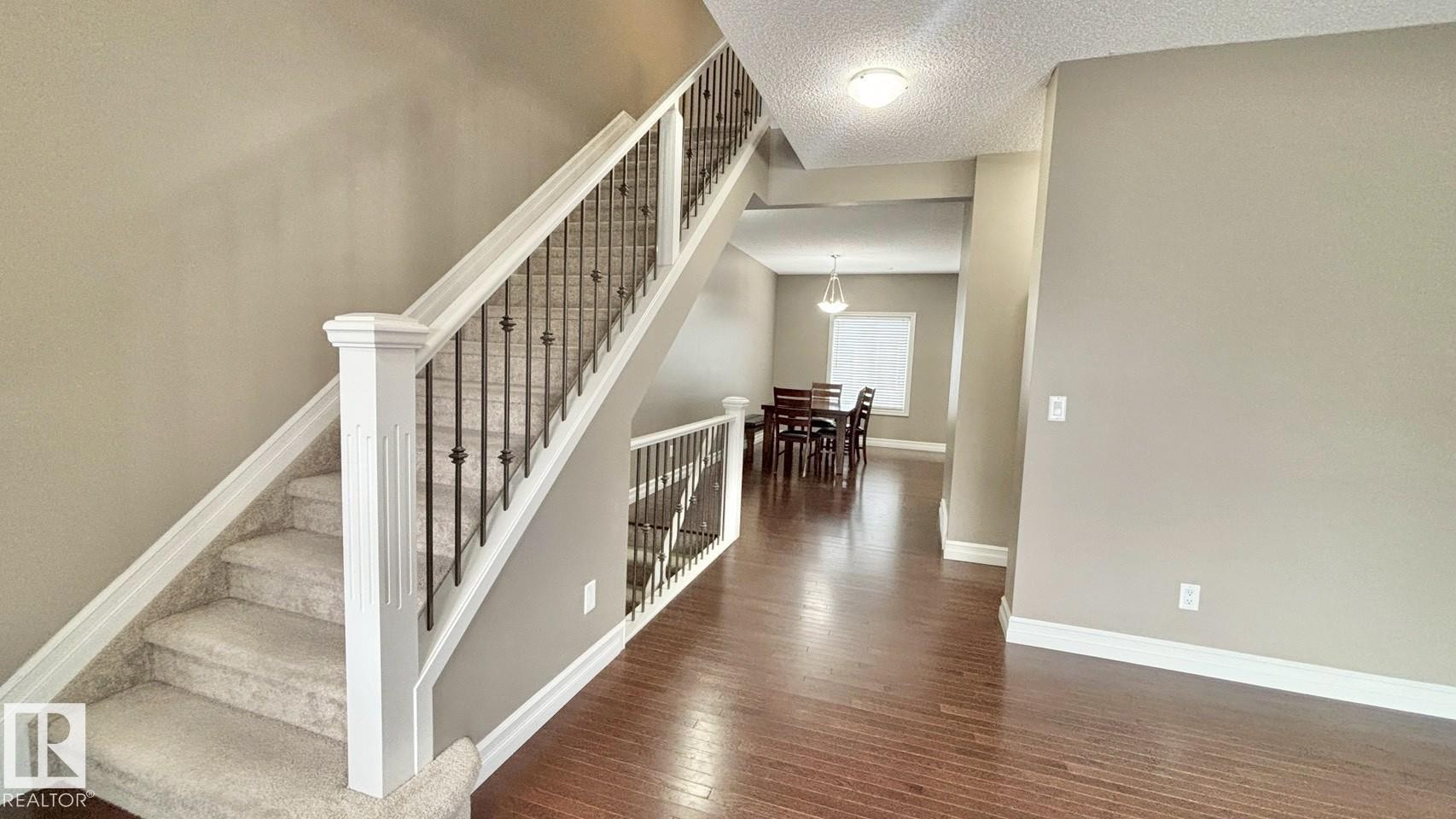 16 2003 Rabbit Hill Road Nw, Edmonton, AB - Indoor Photo Showing Other Room