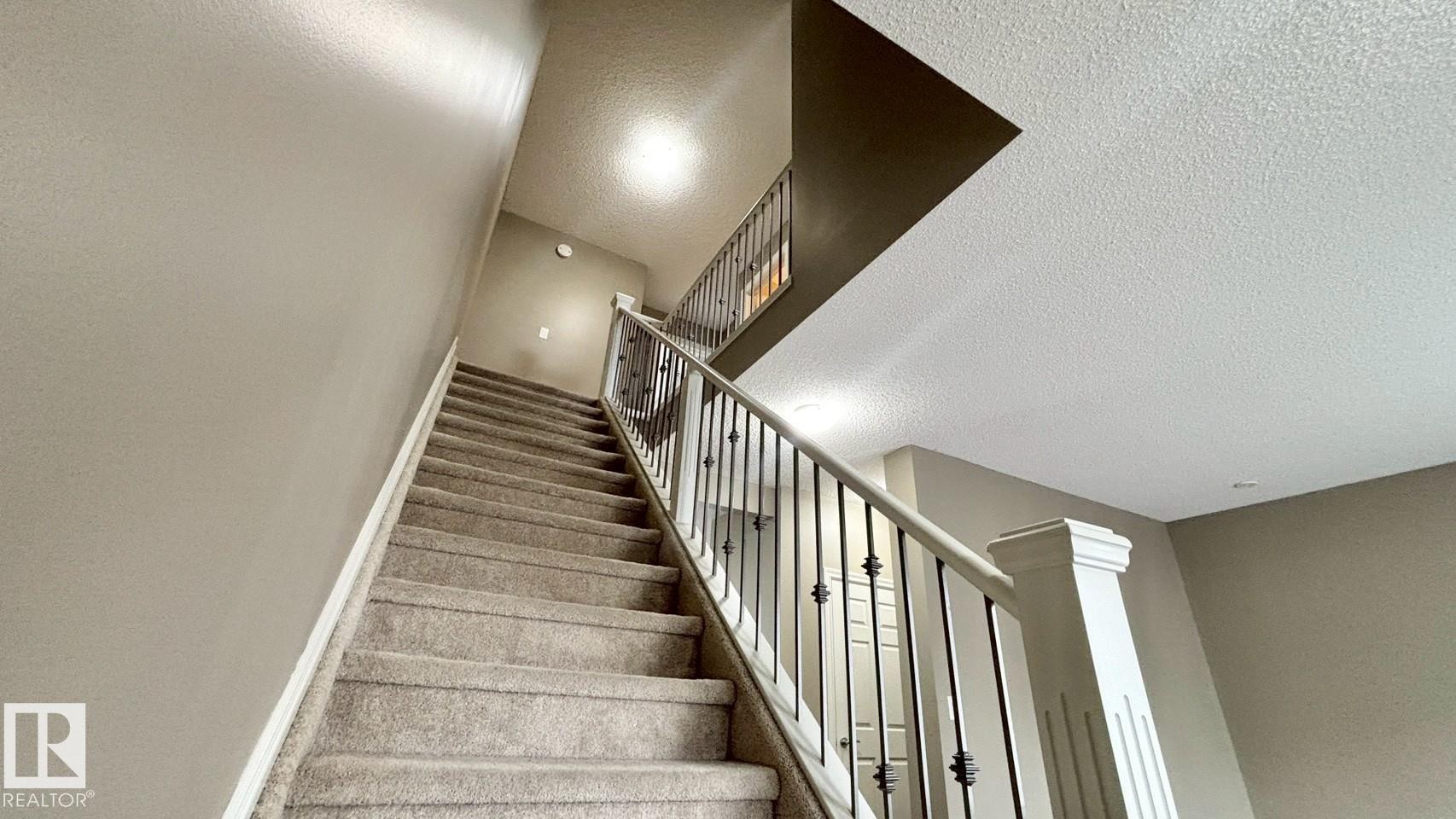 16 2003 Rabbit Hill Road Nw, Edmonton, AB - Indoor Photo Showing Other Room