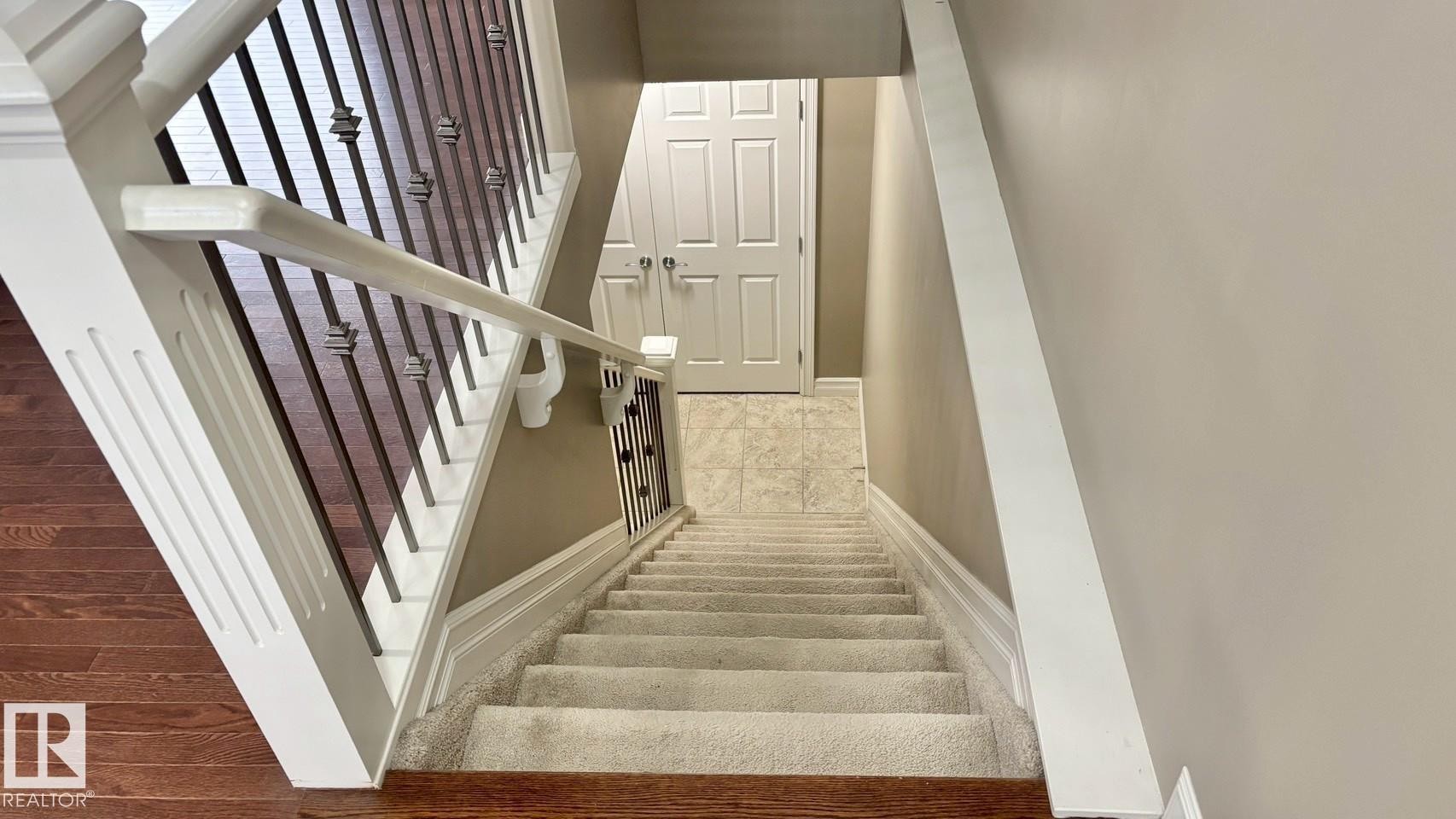 16 2003 Rabbit Hill Road Nw, Edmonton, AB - Indoor Photo Showing Other Room